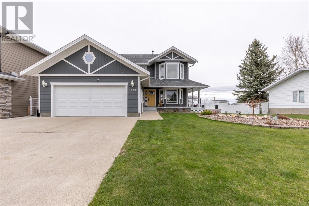 449 3a Avenue E, Cardston, Alberta  T0K 0K0 - Photo 1 - A2212404