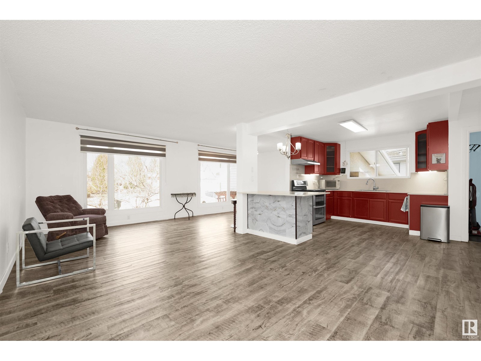 3431 86 St Nw, Edmonton, Alberta  T6K 0H5 - Photo 9 - E4434627