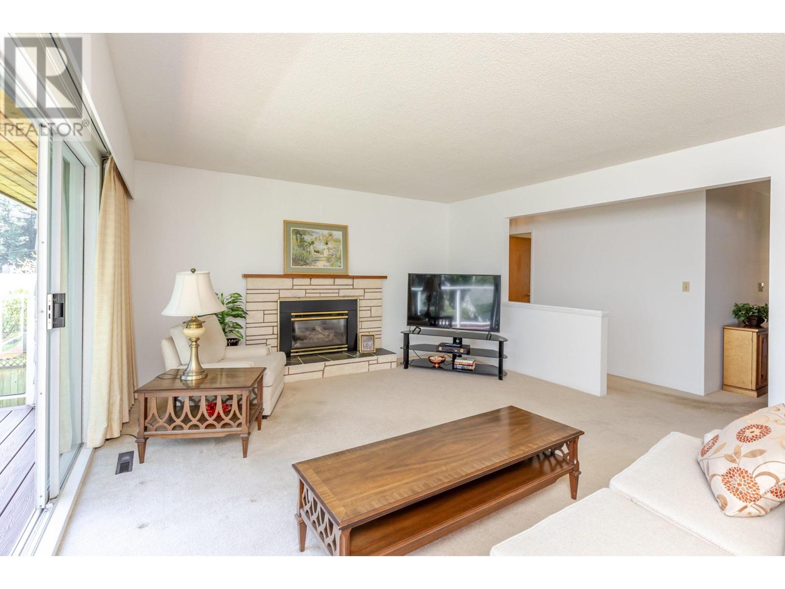 2343 Rogerson Drive, Coquitlam, British Columbia  V3J 6Y1 - Photo 7 - R2998487