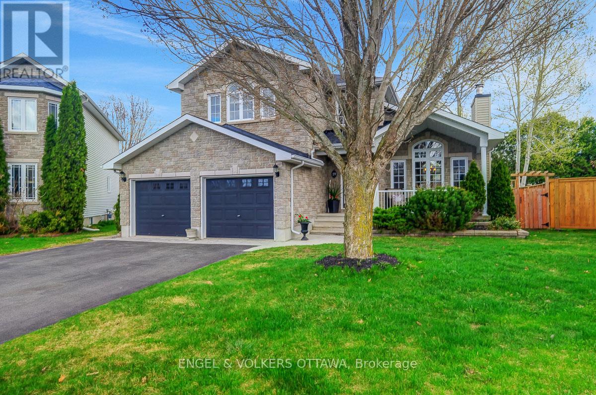 Property at 59 FRONTENAC BOULEVARD image 2