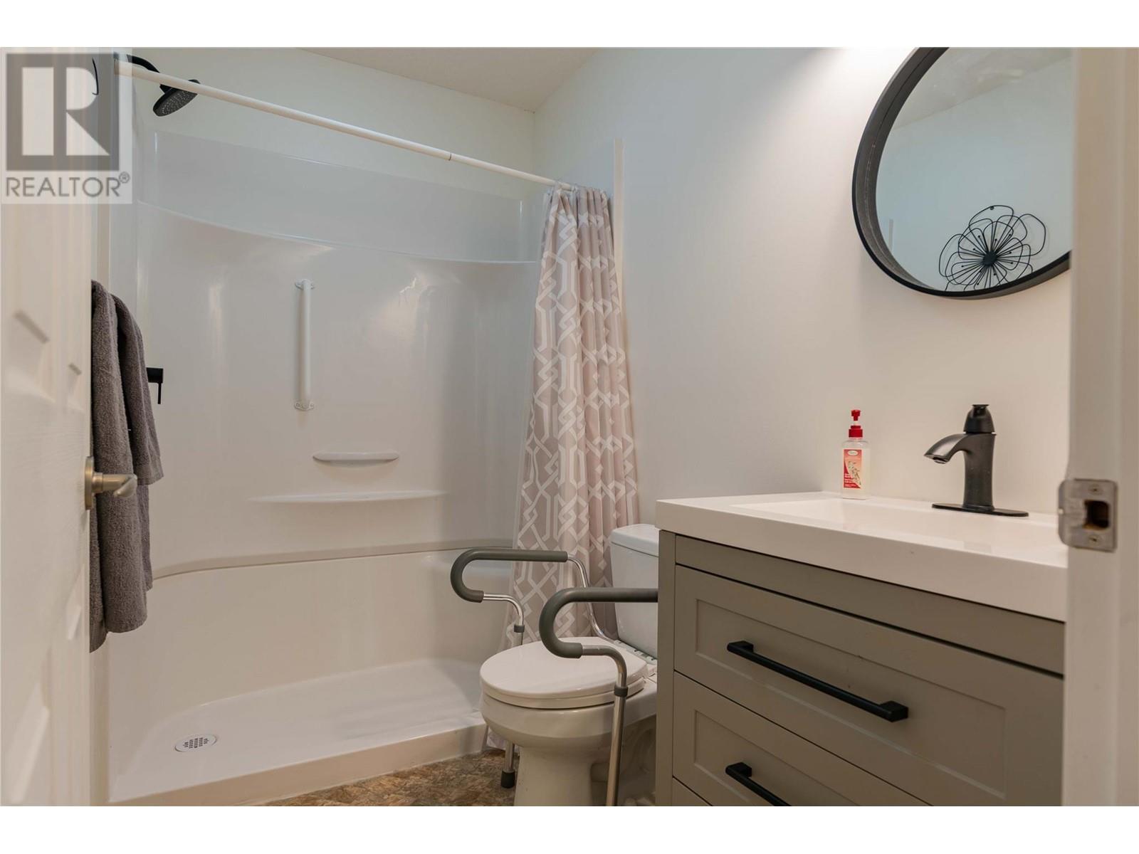 7350 Crema Drive, Trail, British Columbia  V1R 4X6 - Photo 23 - 10345105