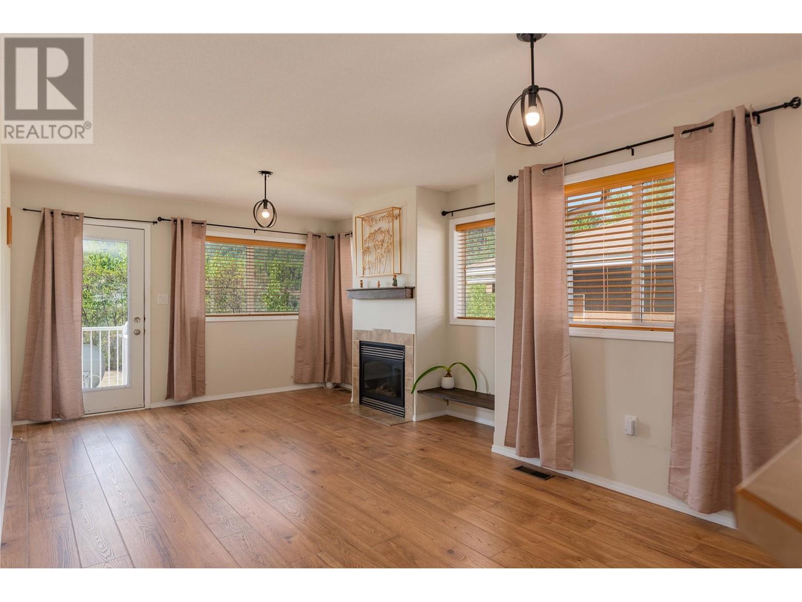 Property at 7350 Crema Drive image 4