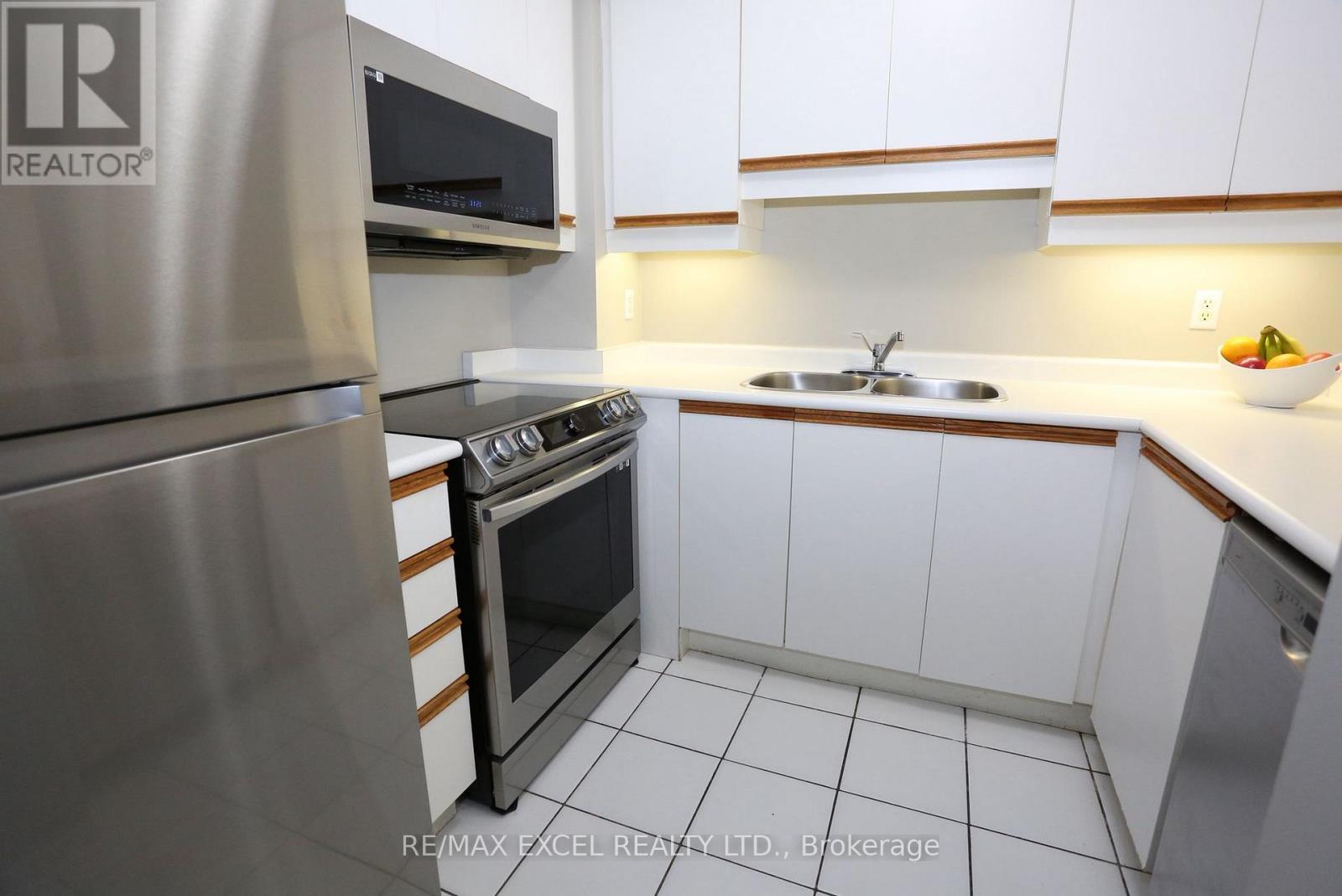 Property at 37 - 735 NEW WESTMINSTER DRIVE image 3
