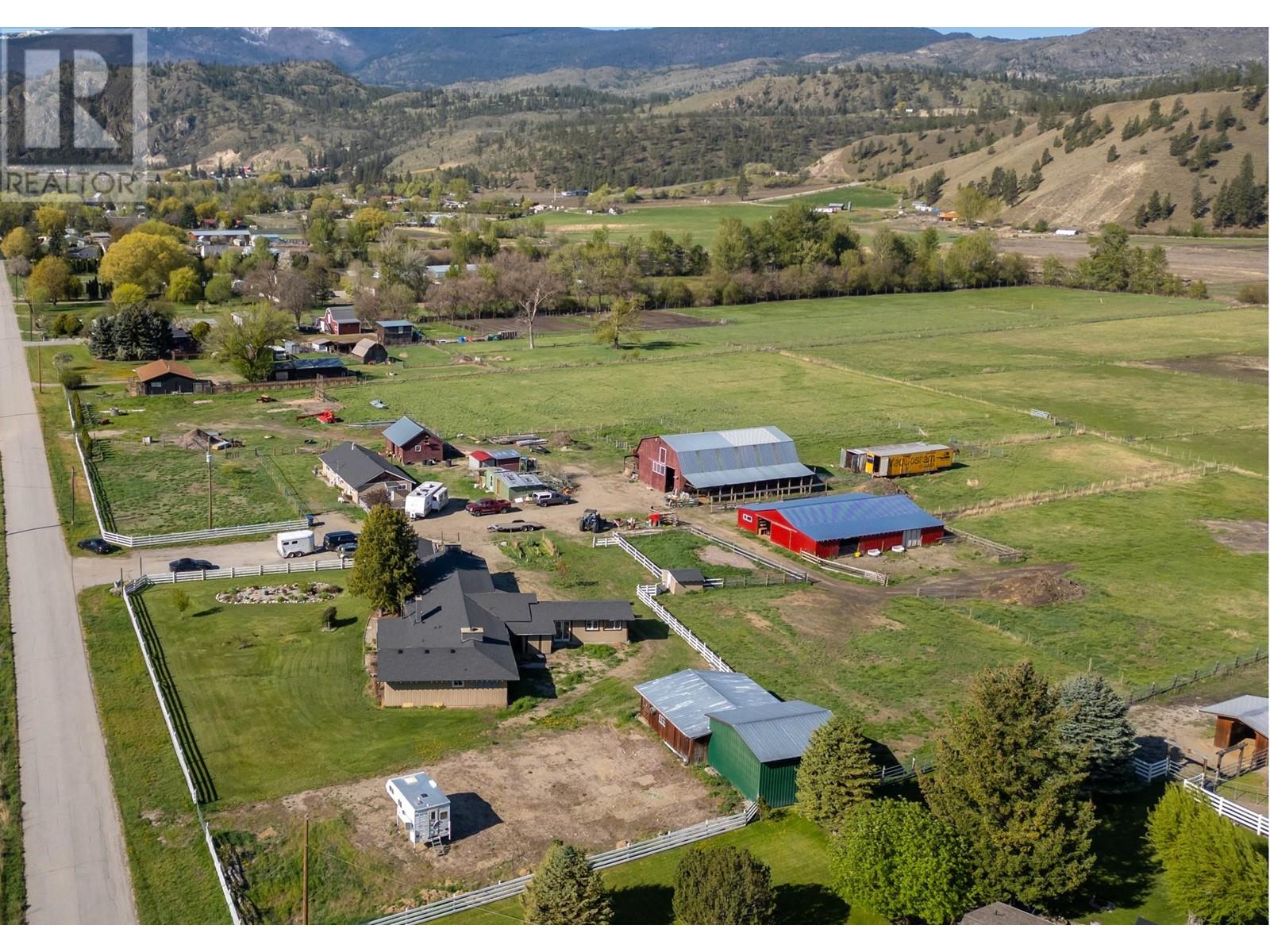 8134 River Road, Oliver, British Columbia