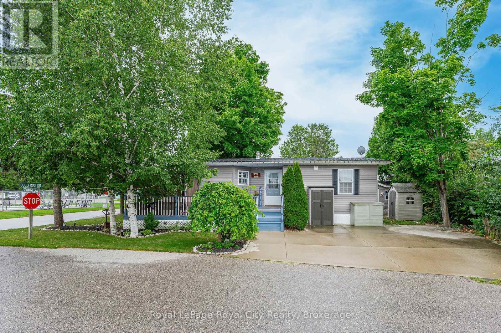 40 BULLFROG DRIVE, Puslinch, Ontario
