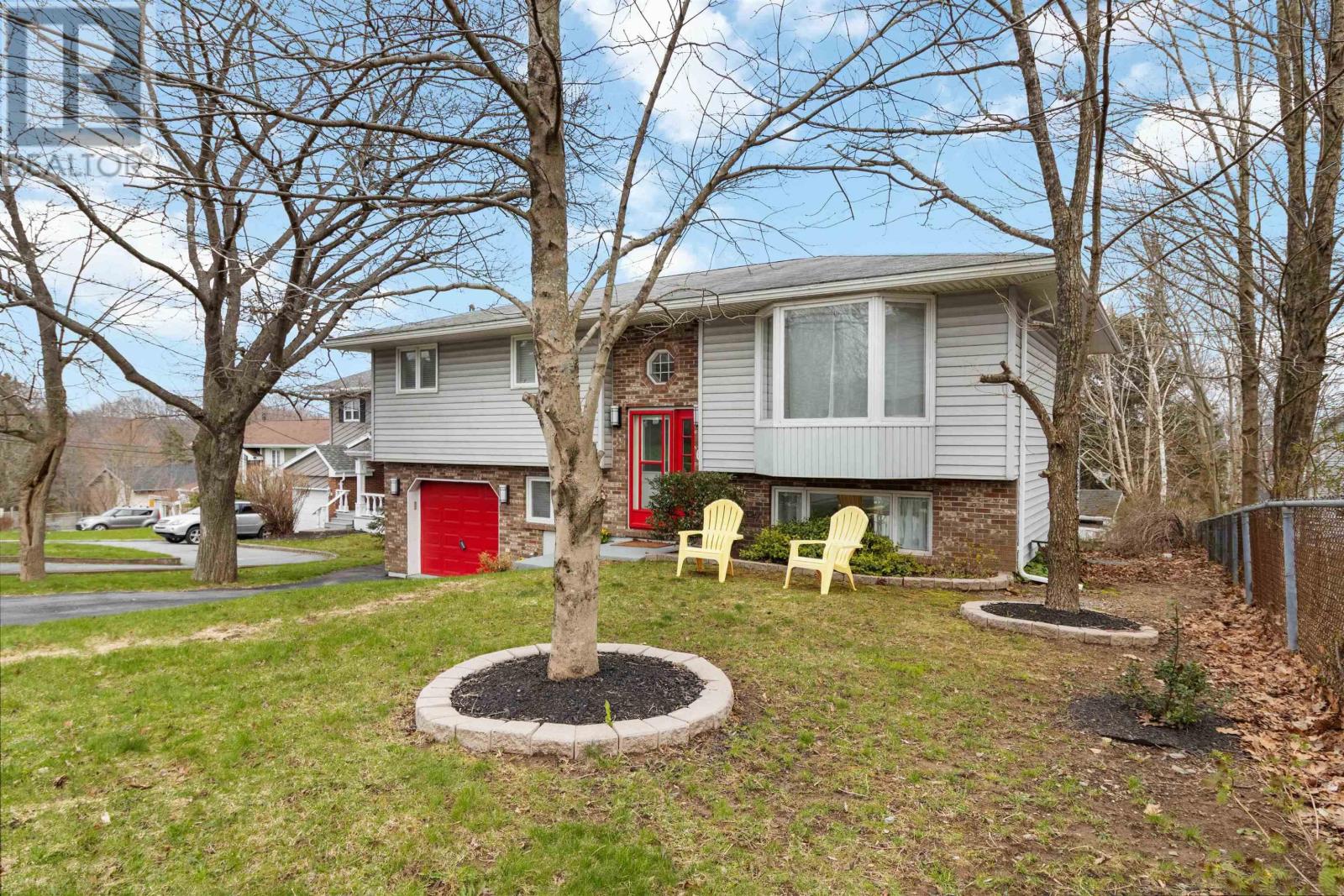 Property at 6 Glen Manor Drive image 1