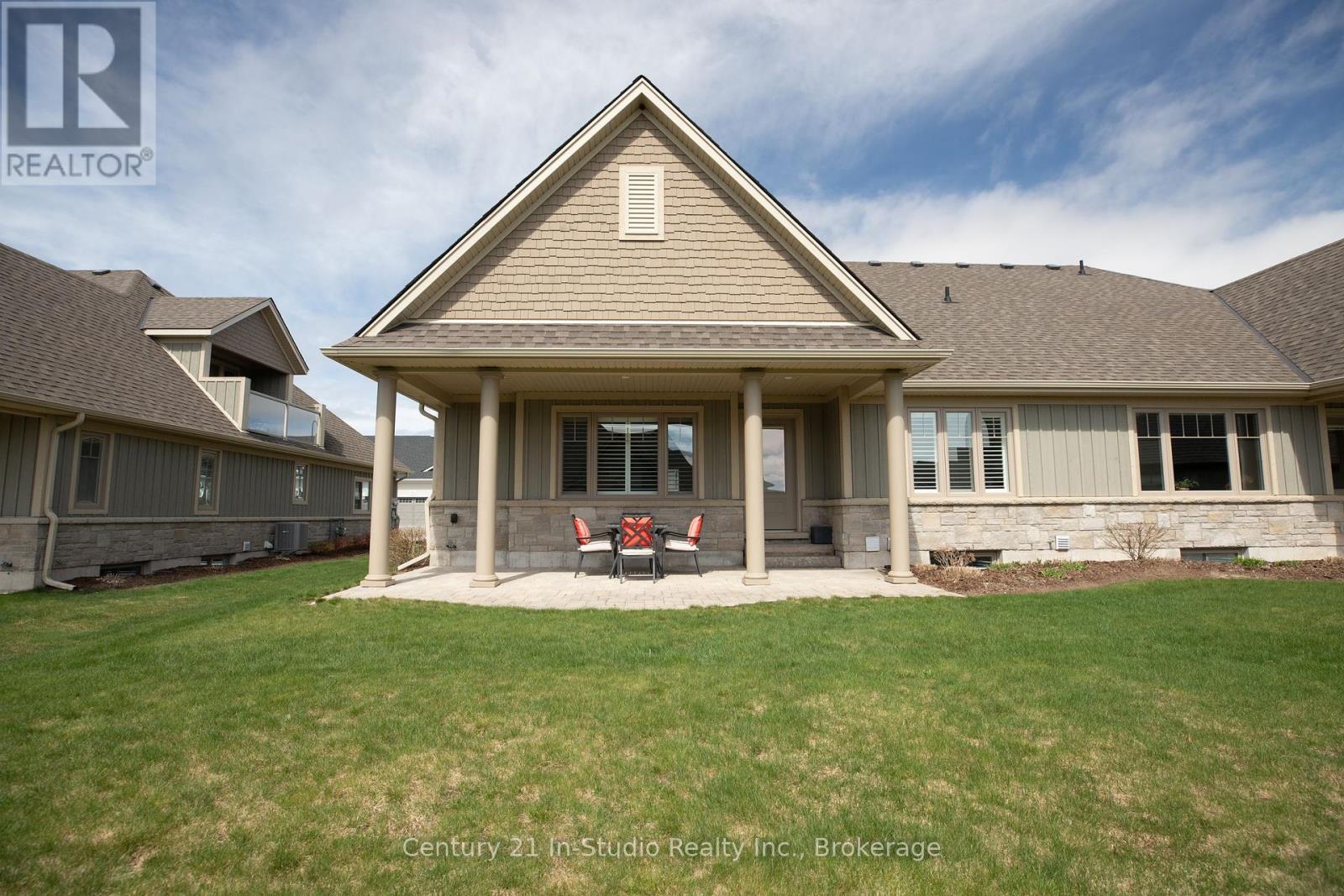11 - 158 Hawthorn Crescent, Georgian Bluffs, Ontario  N0H 1S0 - Photo 35 - X12123747