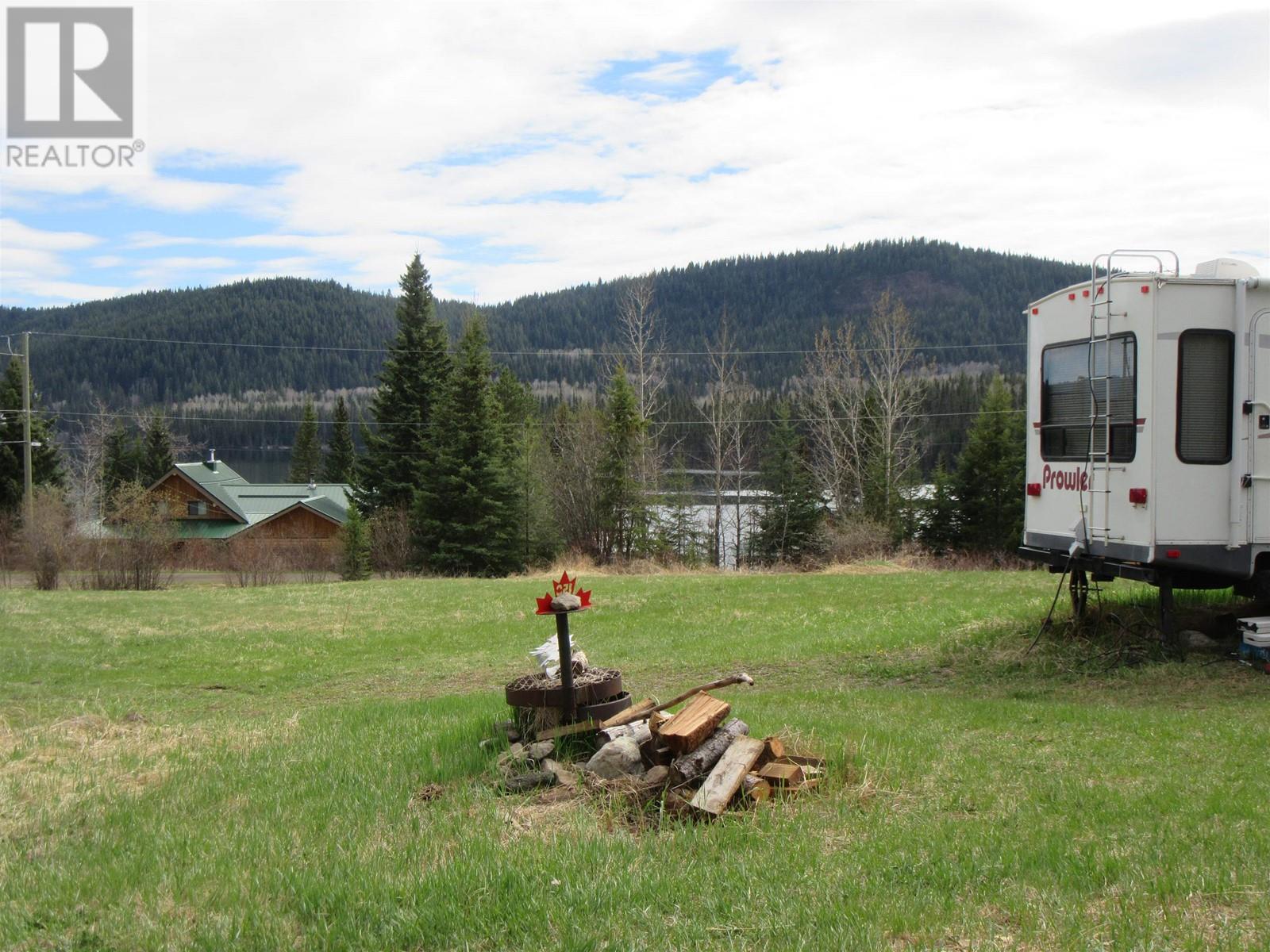 8559 Tranquille Road, Bridge Lake, British Columbia  V0K 1X2 - Photo 3 - R2987708