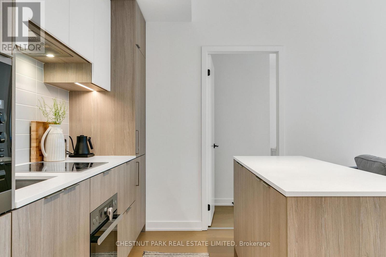 608 - 123 Portland Street, Toronto (Waterfront Communities), Ontario  M5V 0V9 - Photo 18 - C12126060