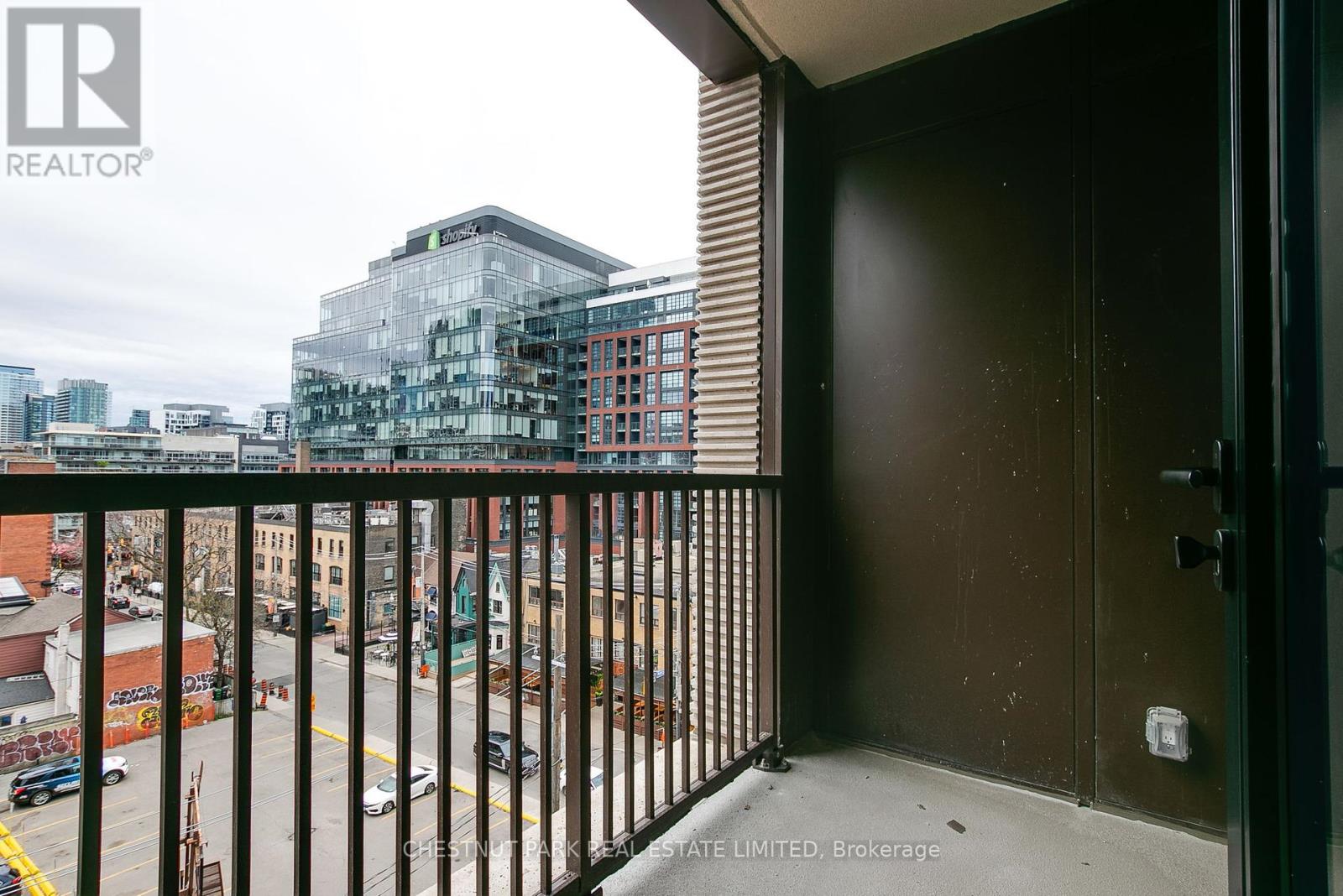 608 - 123 Portland Street, Toronto (Waterfront Communities), Ontario  M5V 0V9 - Photo 33 - C12126060