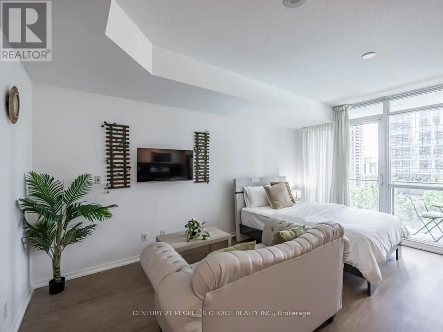 1203 - 65 Bremner Boulevard, Toronto, Ontario  M5J 0A7 - Photo 12 - C12126069