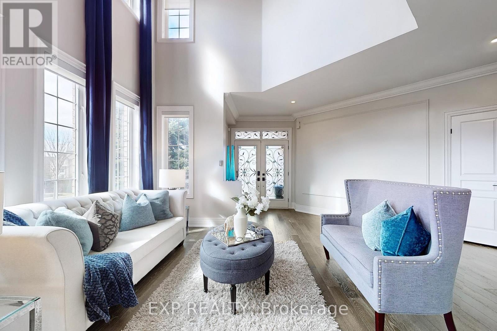 Property at 50 SPLENDOR DRIVE image 3