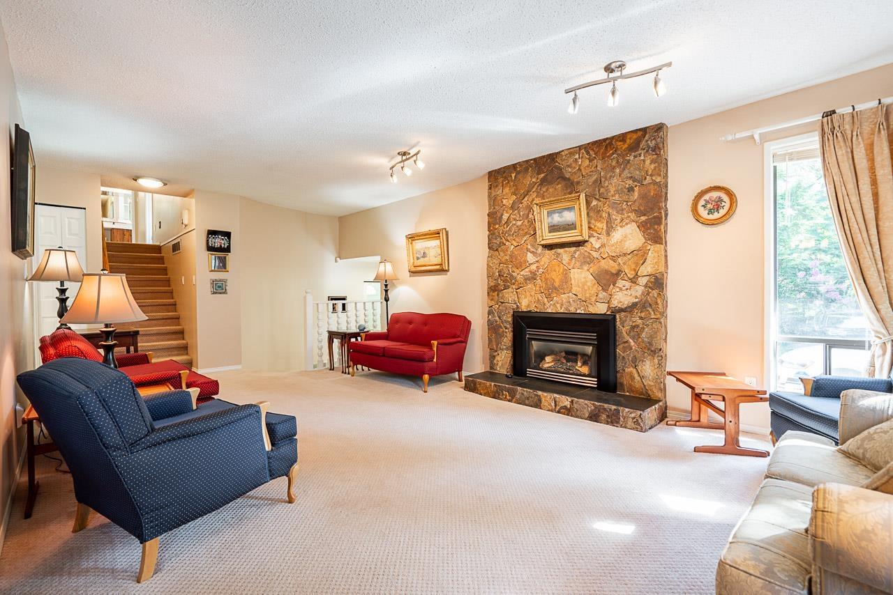 Property at 2088 180 STREET image 4