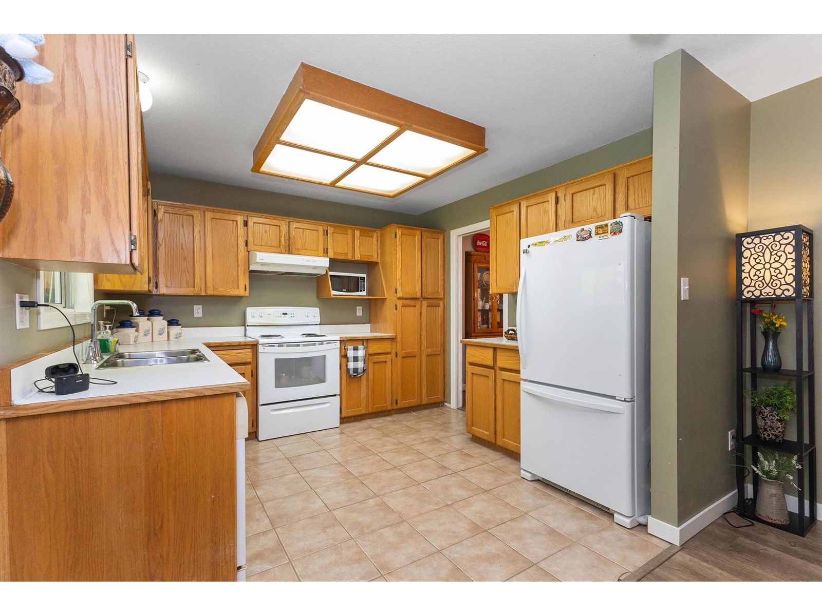 34847 Gleneagles Place, Abbotsford, British Columbia  V2S 7G5 - Photo 12 - R2998046