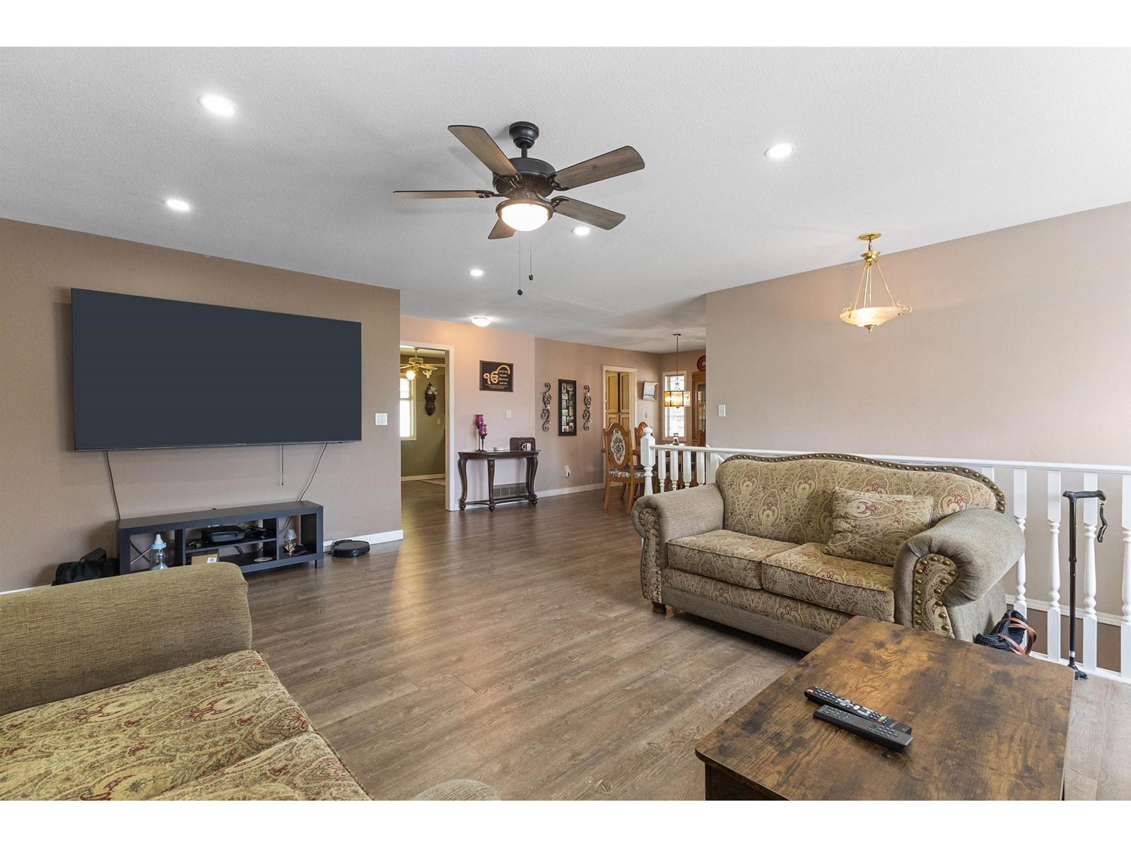 34847 Gleneagles Place, Abbotsford, British Columbia  V2S 7G5 - Photo 7 - R2998046
