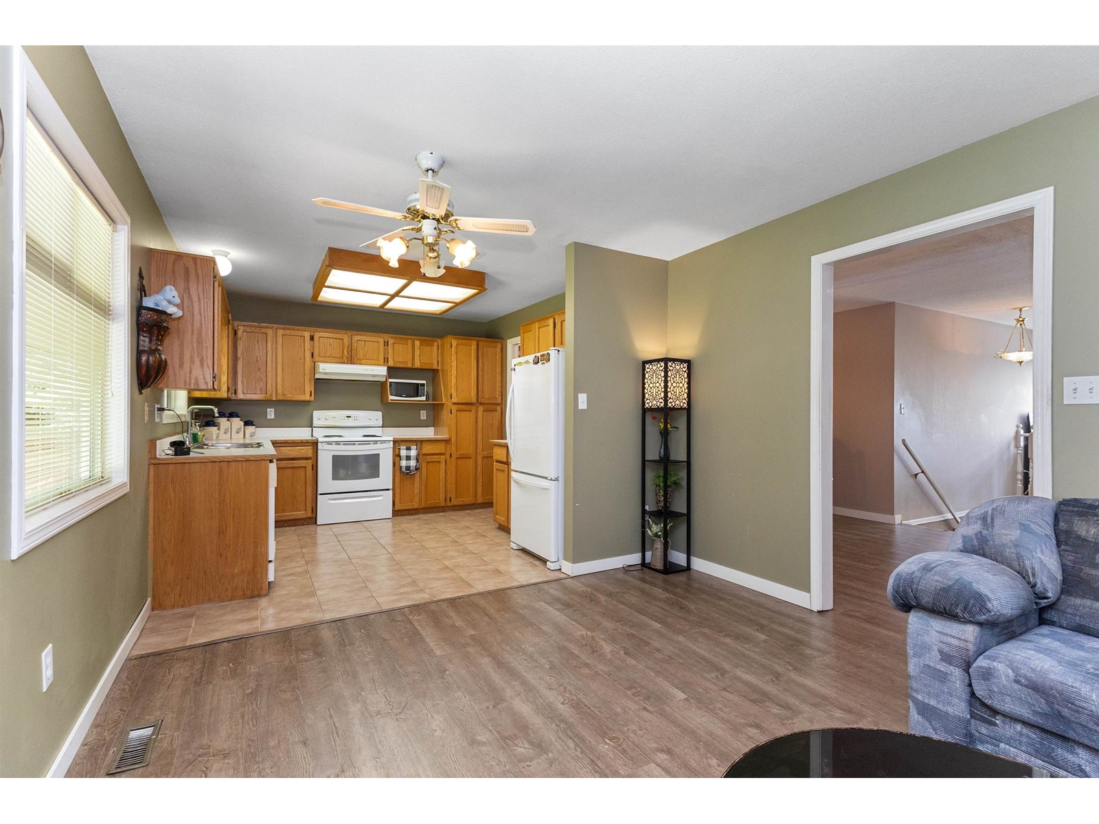 34847 Gleneagles Place, Abbotsford, British Columbia  V2S 7G5 - Photo 18 - R2998046