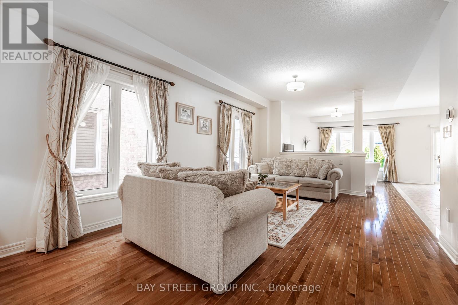 27 Primont Drive, Richmond Hill, Ontario  L4S 2V5 - Photo 13 - N12126019