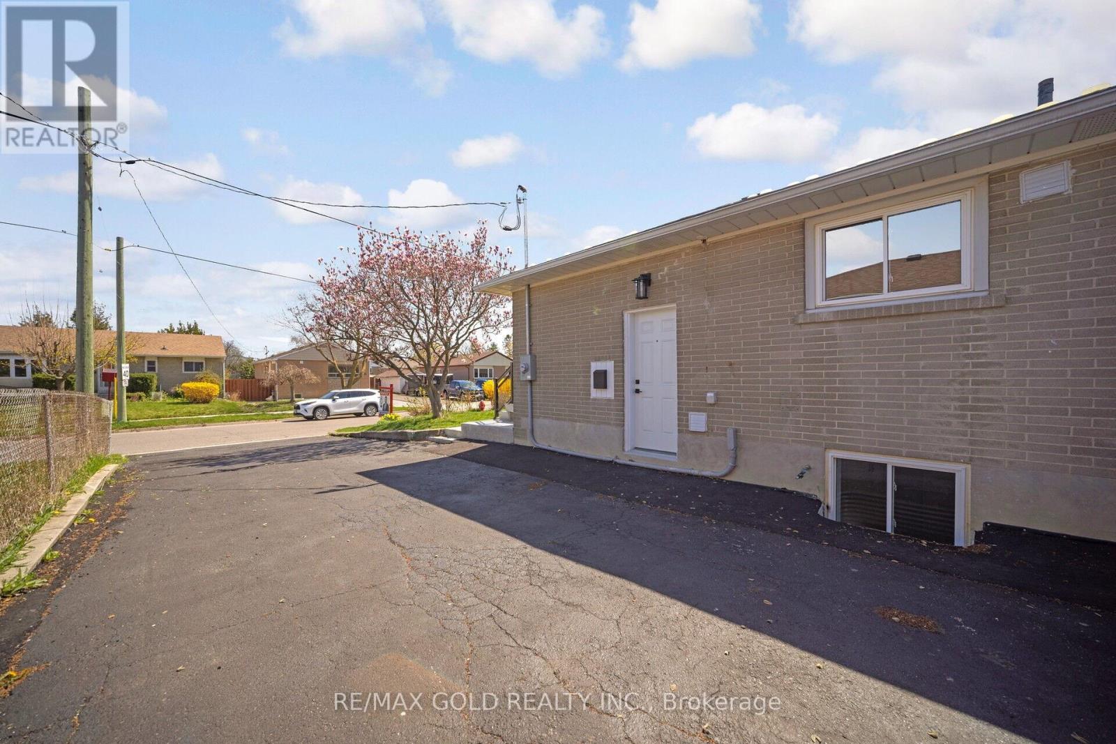 Property at 92 CORNWALL ROAD image 5