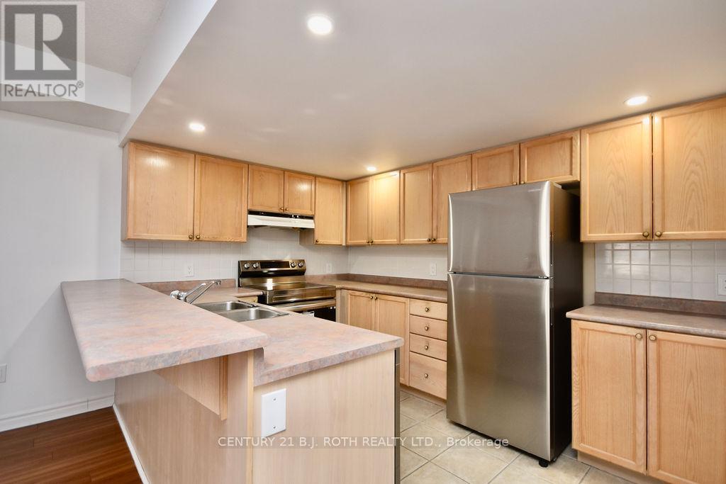 304 - 16 Raglan Street, Collingwood, Ontario  L9Y 4Y2 - Photo 7 - S12126022