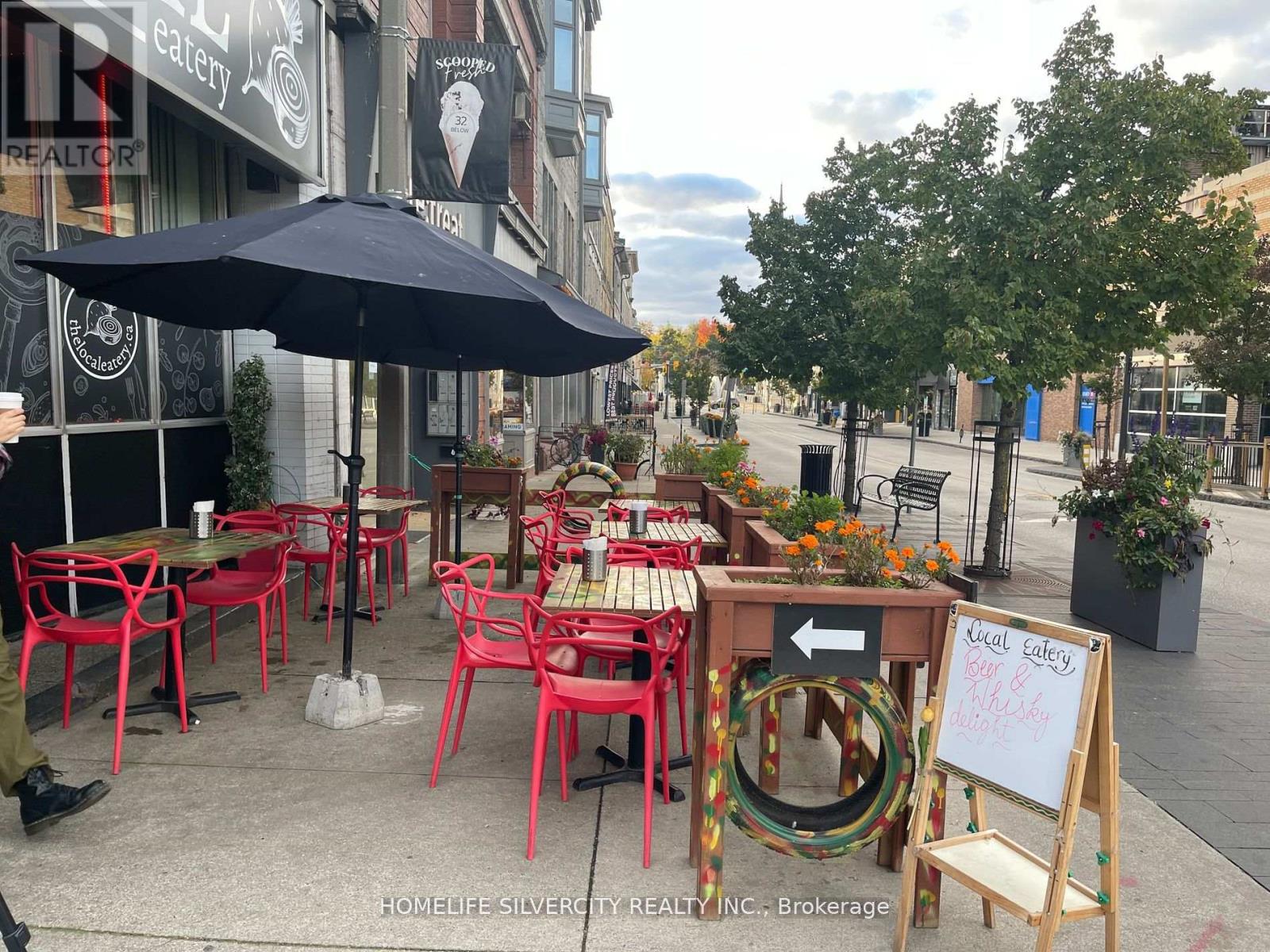 69 Main Street, Cambridge, Ontario  N1R 1V6 - Photo 4 - X12126029