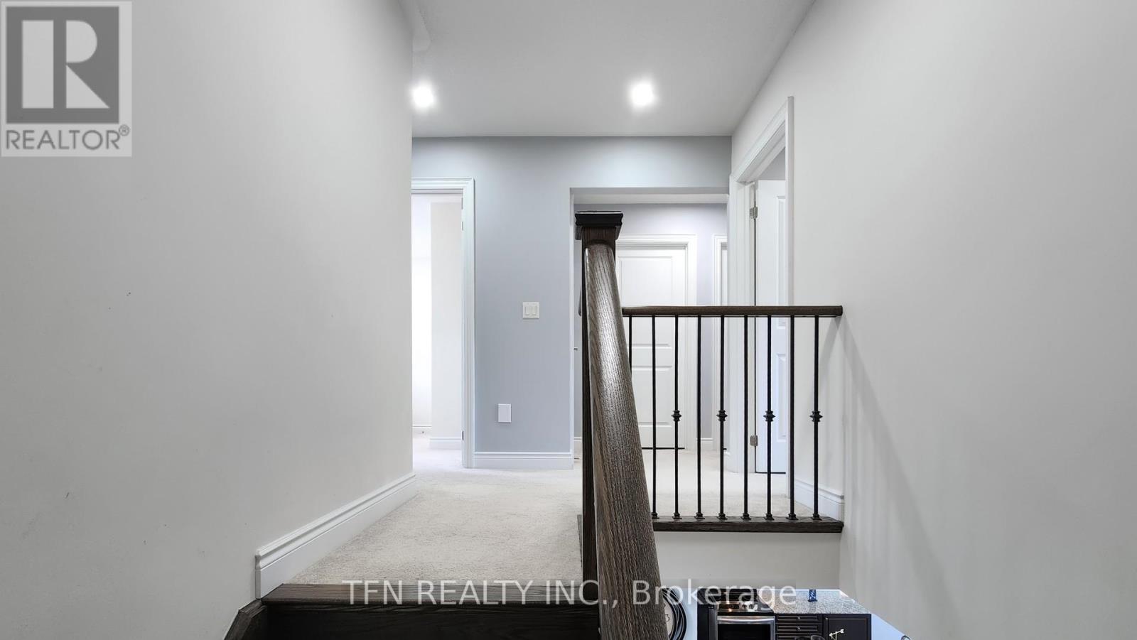30 Festival Court, East Gwillimbury, Ontario  L9N 0N8 - Photo 25 - N12120997