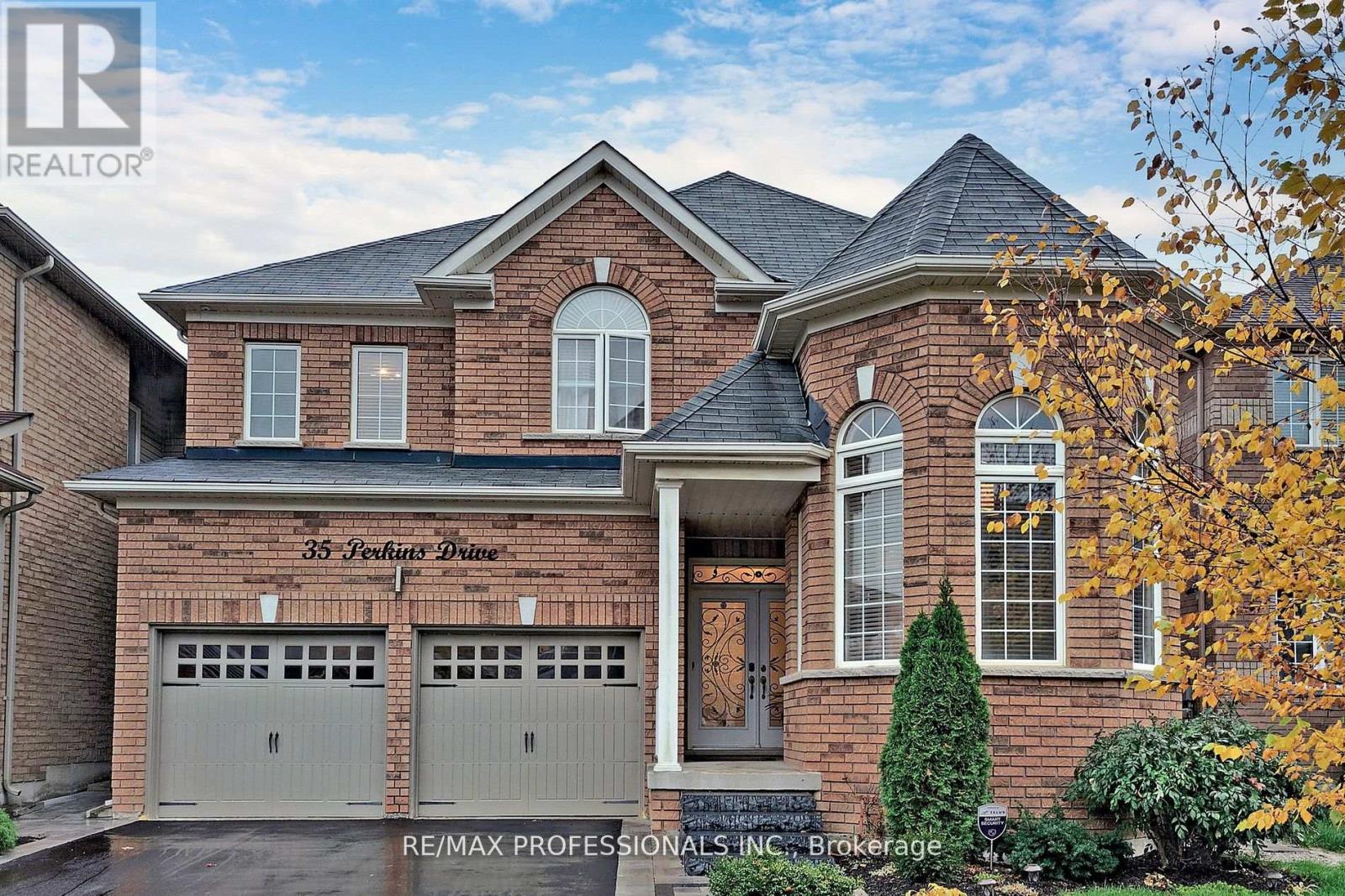UPPER UNIT - 35 PERKINS DRIVE, brampton (northwest sandalwood parkway), Ontario