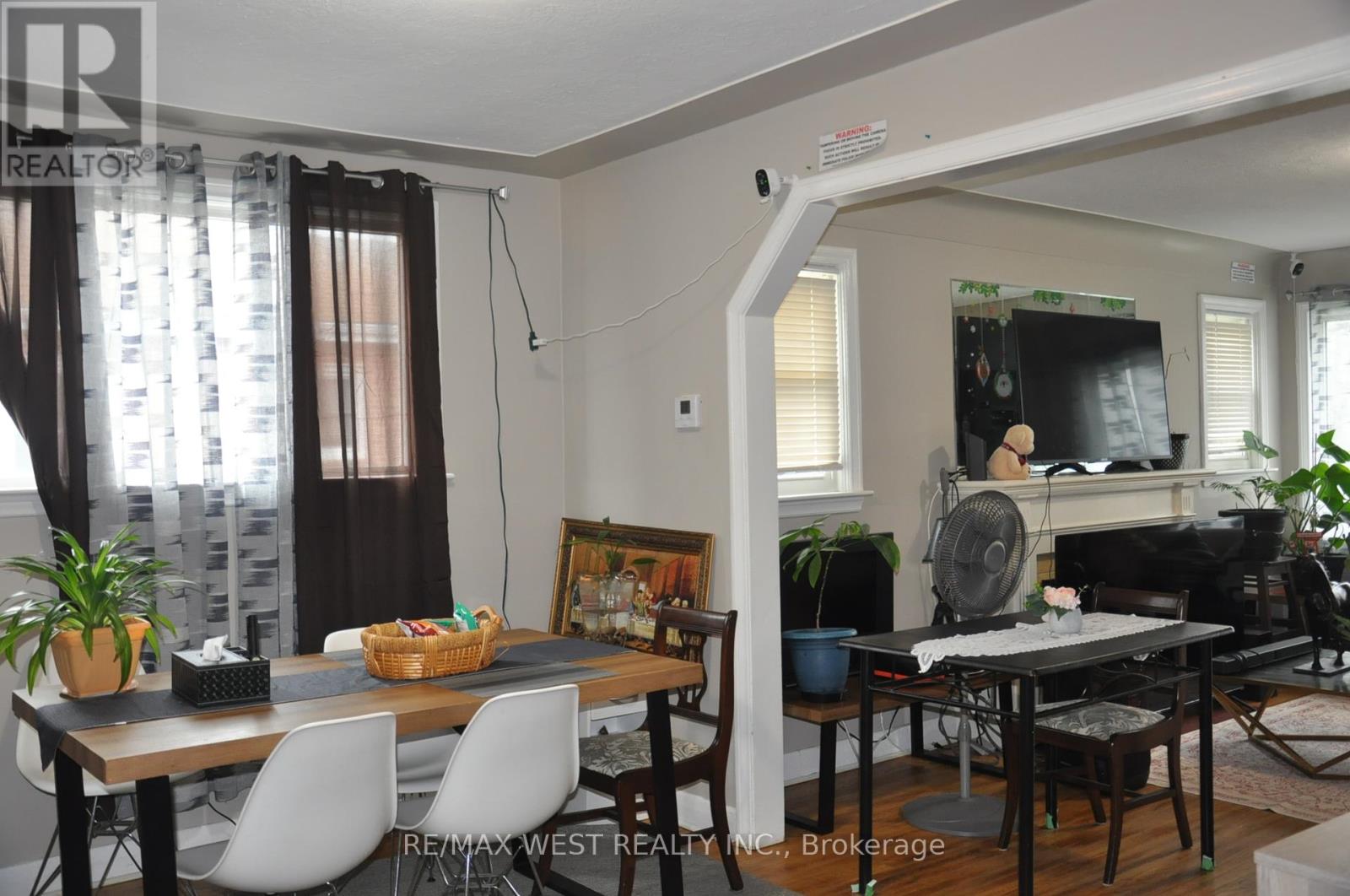Photo 6 of 31 for 1512 Rushland Avenue