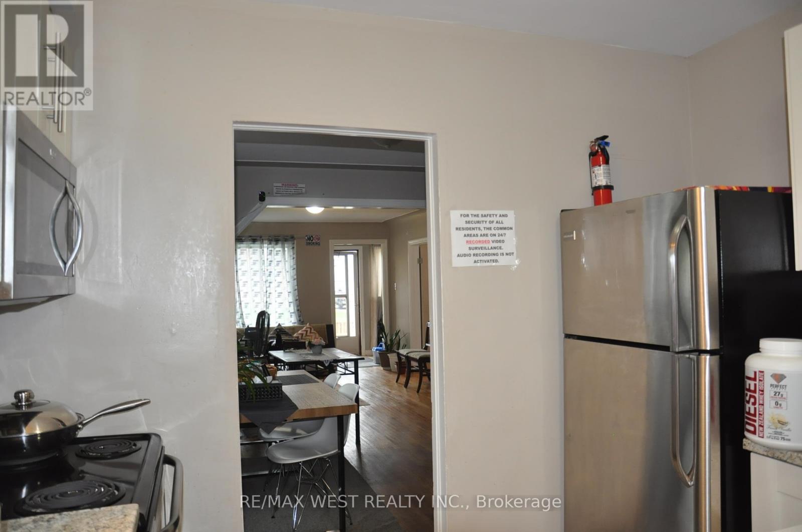 1512 Rushland Avenue, London East, Ontario  N5V 1X5 - Photo 8 - X12126065