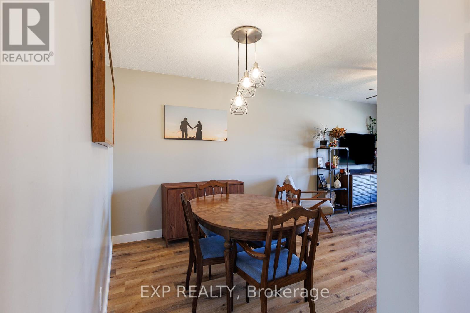 934 Westwood Crescent, Cobourg, Ontario  K9A 5B6 - Photo 13 - X12124534