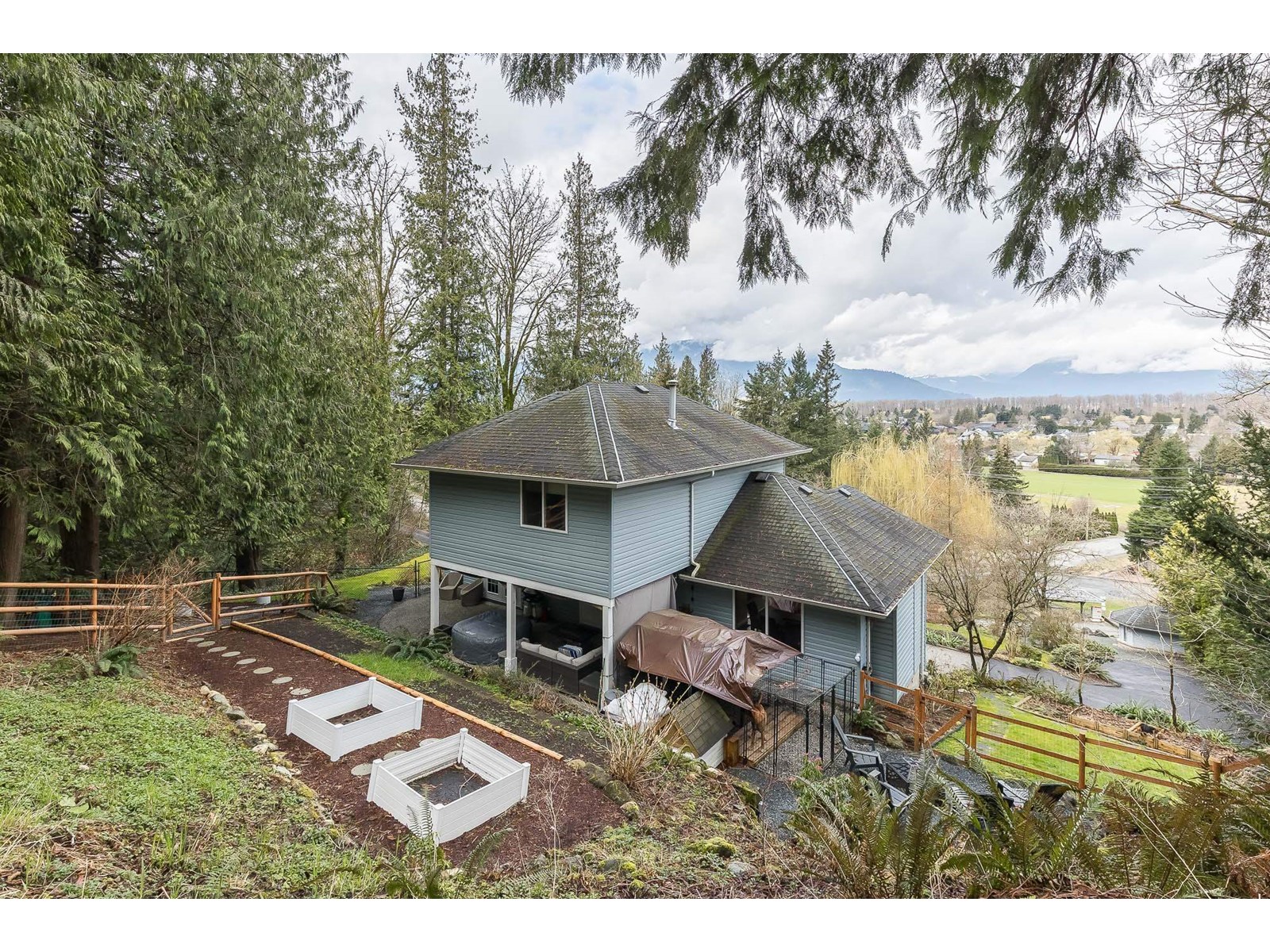 Property at 42602 MAJUBA HILL ROAD image 5