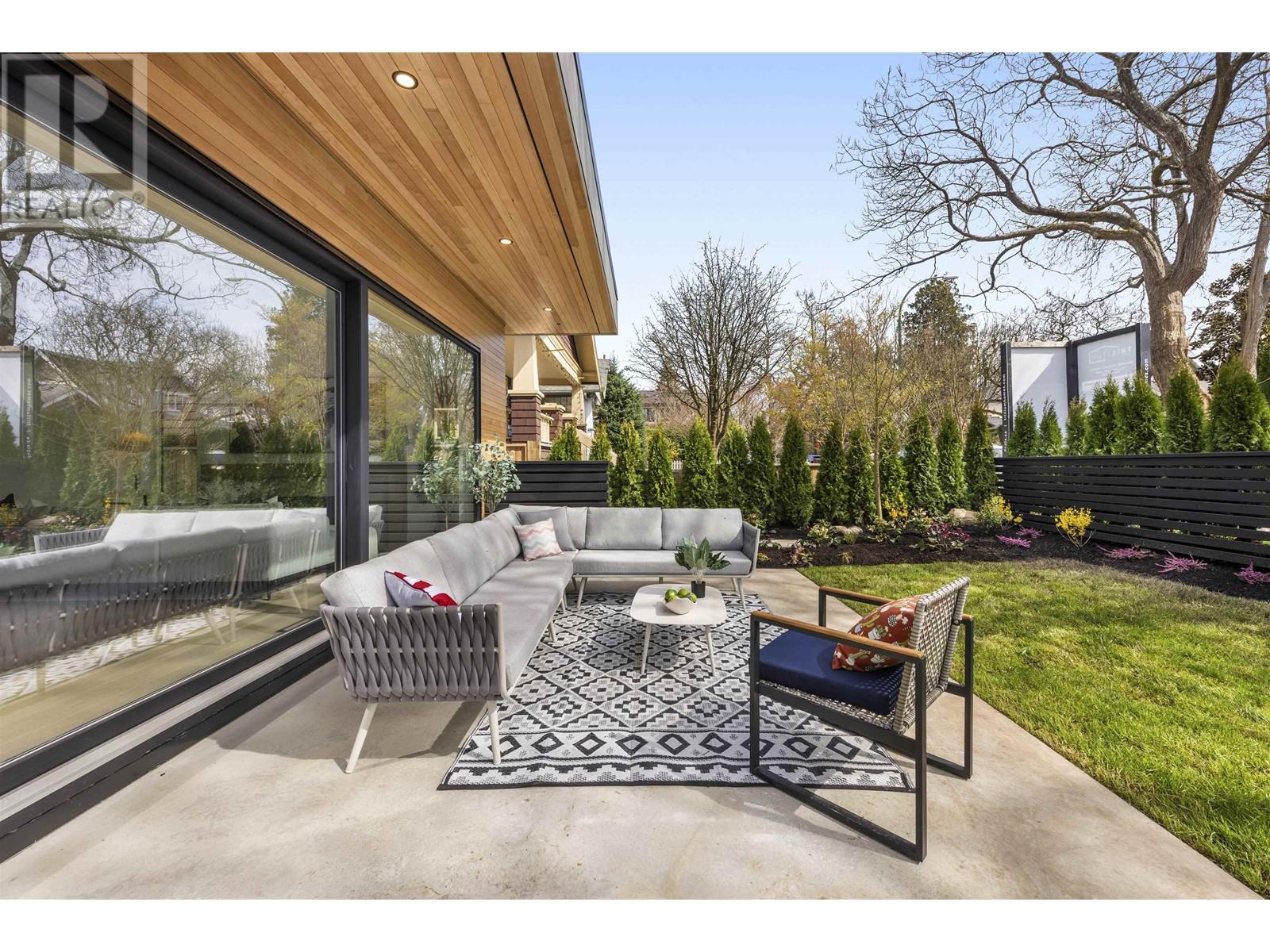1 3151 W 10th Avenue, Vancouver, British Columbia  V6K 2L1 - Photo 32 - R2998569