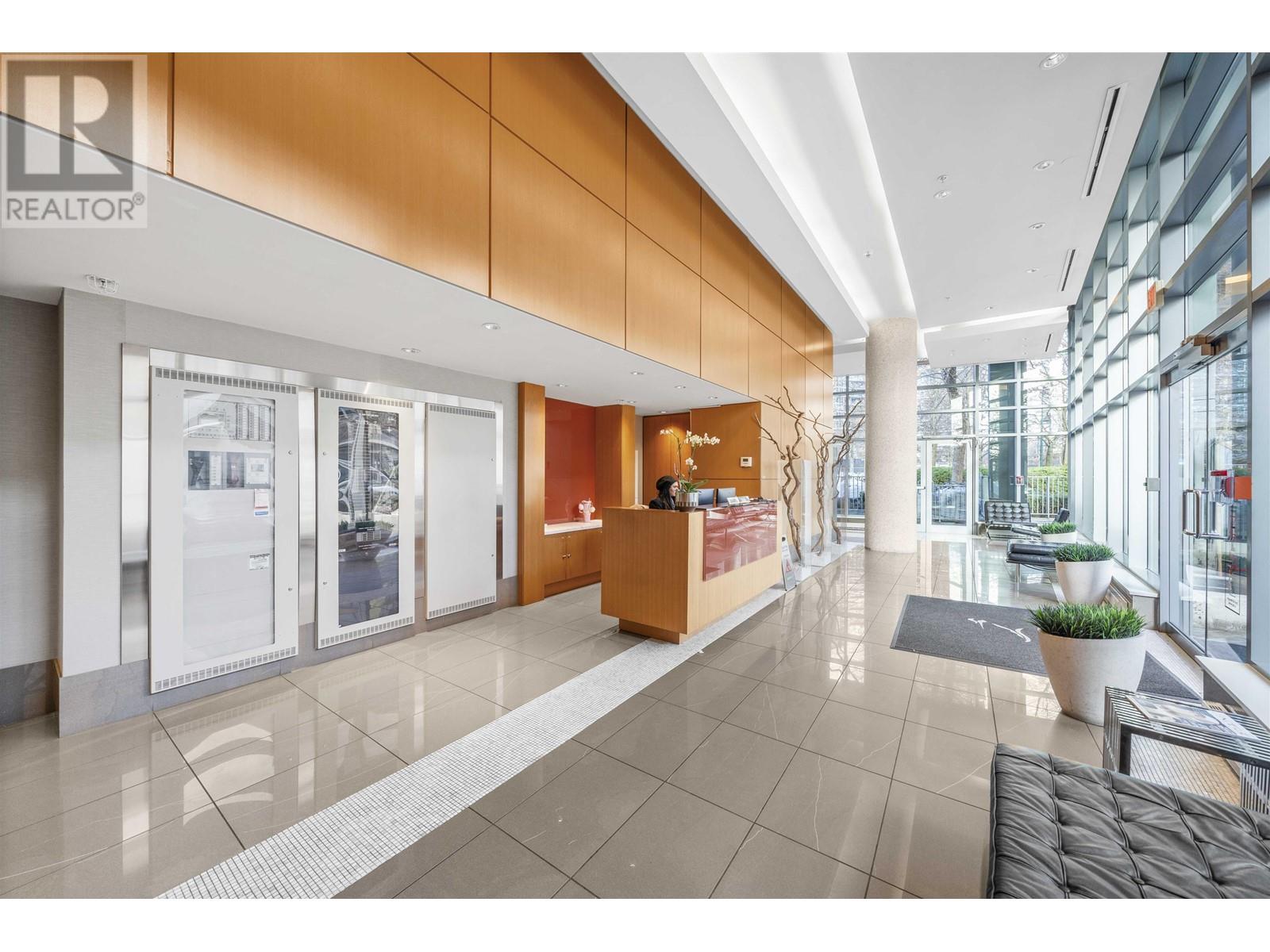 Property at 106 8 SMITHE MEWS image 2