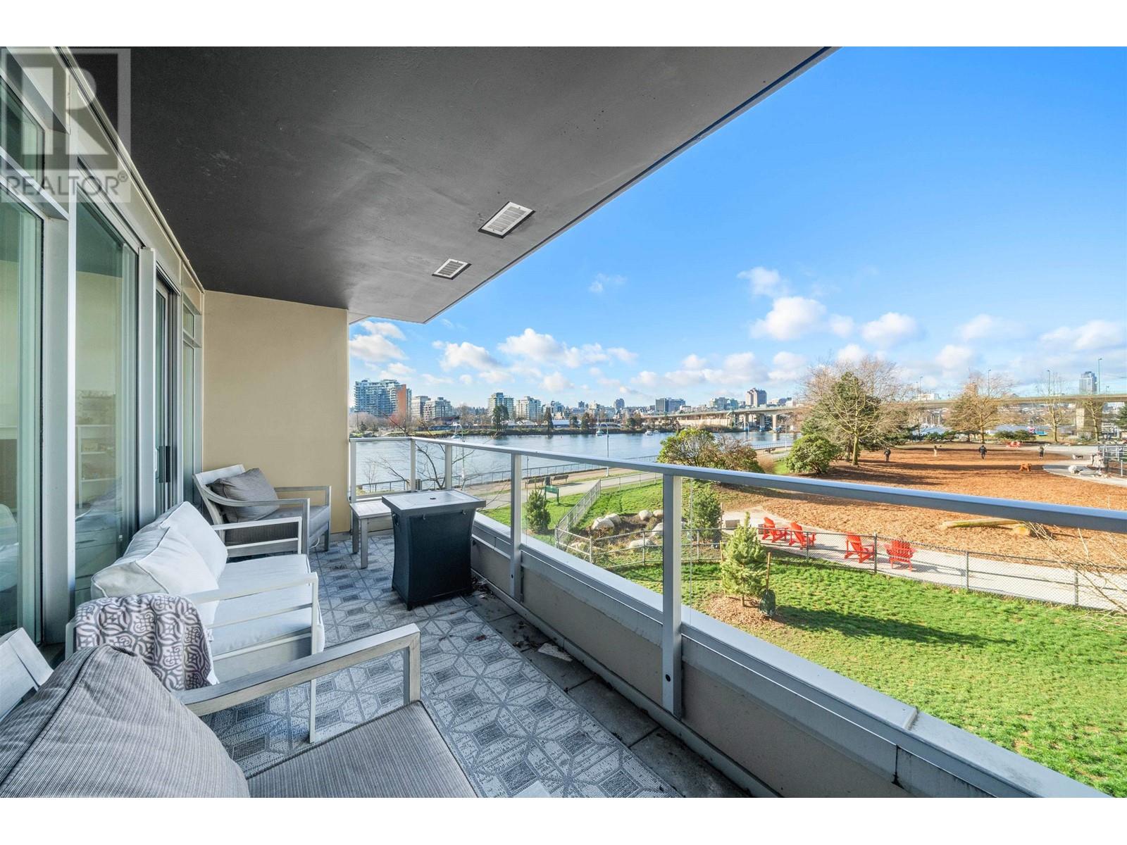 106 8 Smithe Mews, Vancouver, British Columbia  V6B 0A5 - Photo 28 - R2998612