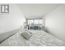106 8 SMITHE MEWS, Vancouver property photo listing R2998612 for sale