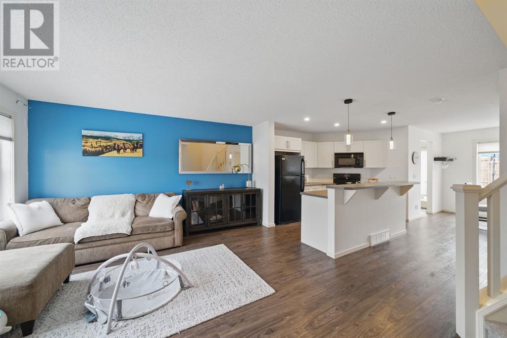 Property at 13 Panamount Avenue NW image 4