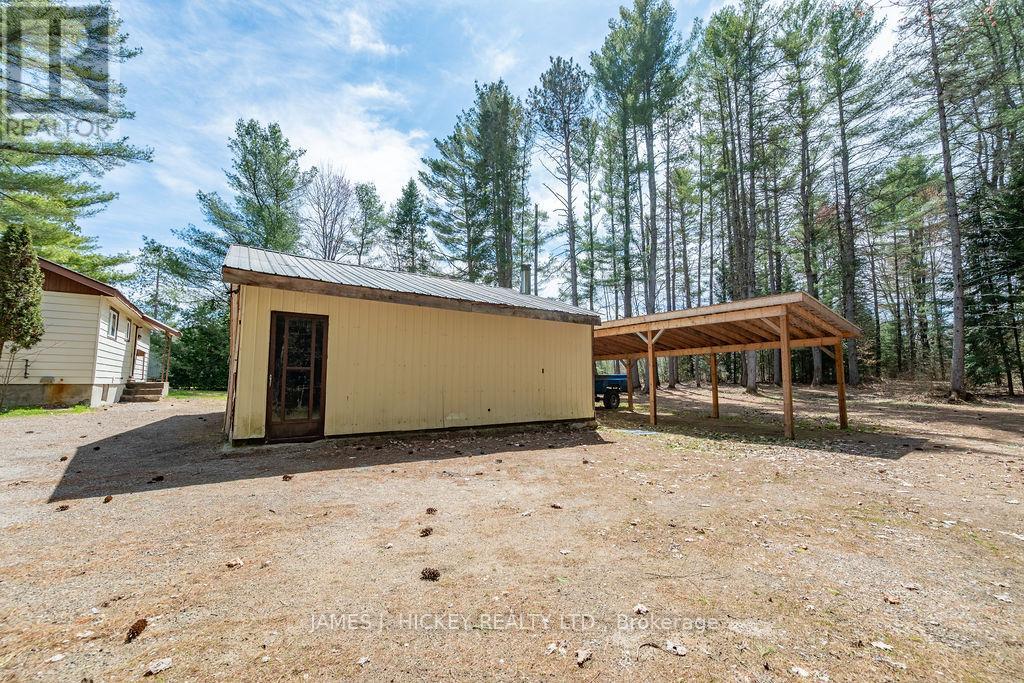 27 Meilleurs Road, Laurentian Hills, Ontario  K0J 1P0 - Photo 26 - X12084298