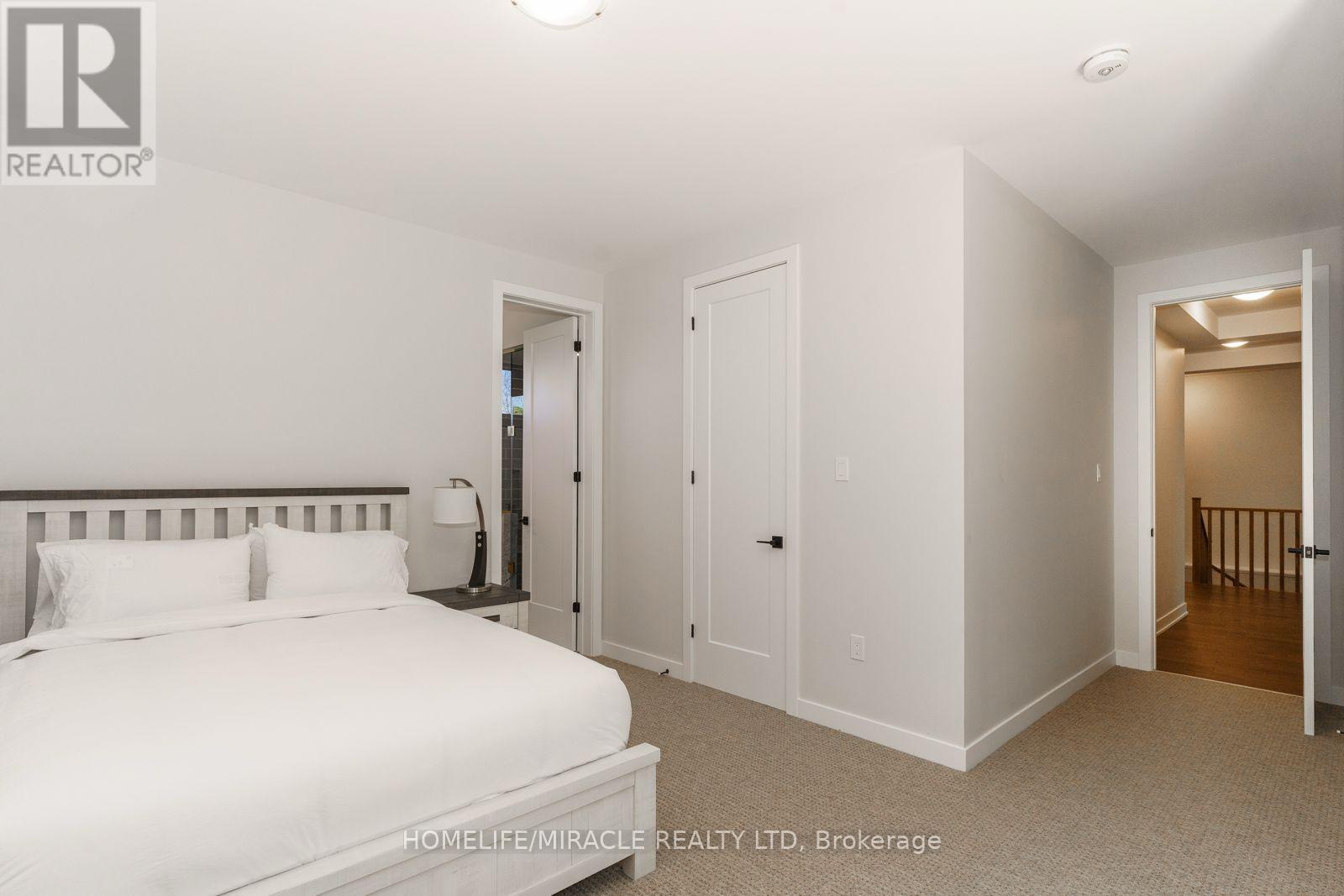 47 - 1057 Greensview Drive, Lake Of Bays, Ontario  P1H 1K0 - Photo 17 - X12126085