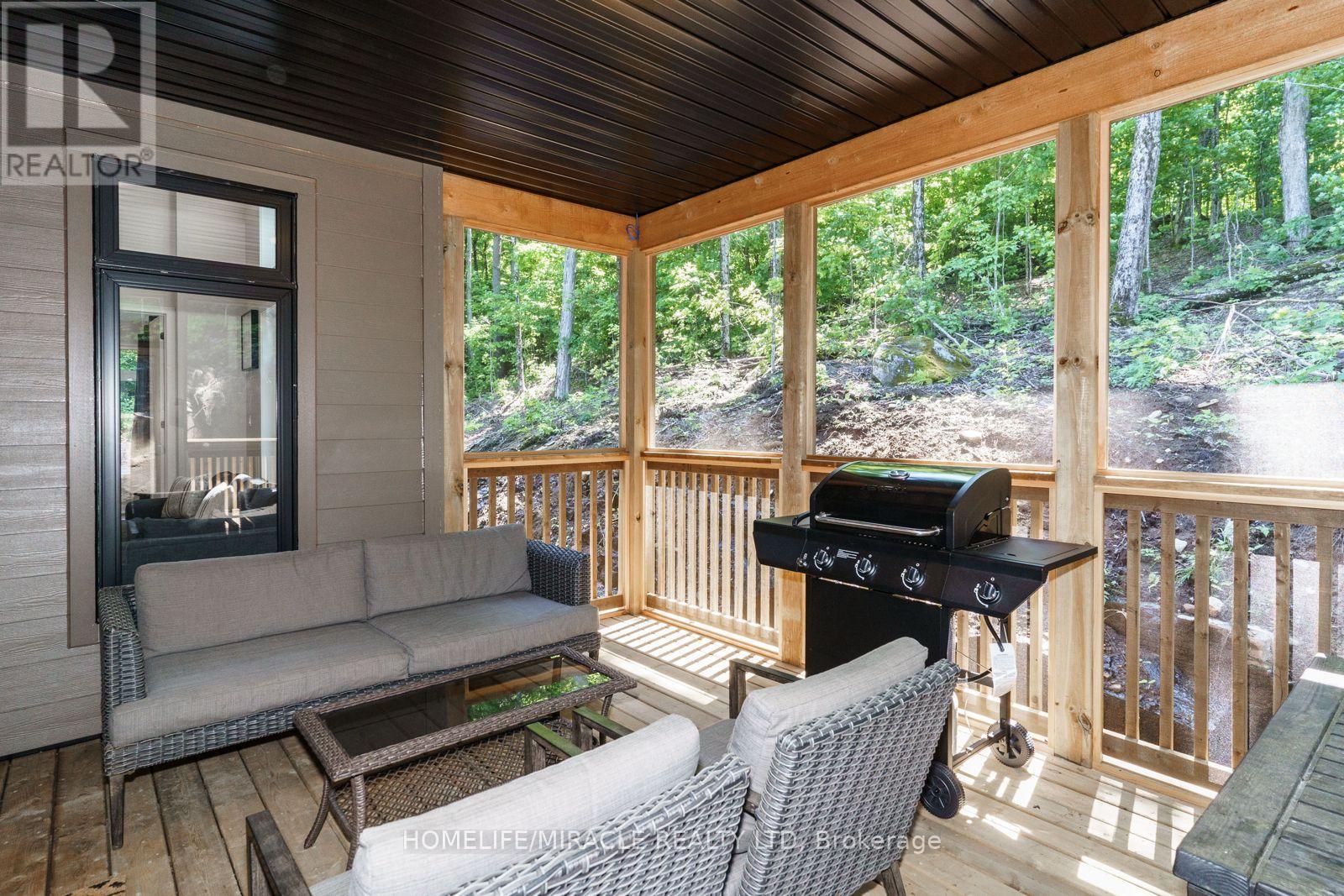 47 - 1057 Greensview Drive, Lake Of Bays, Ontario  P1H 1K0 - Photo 22 - X12126085