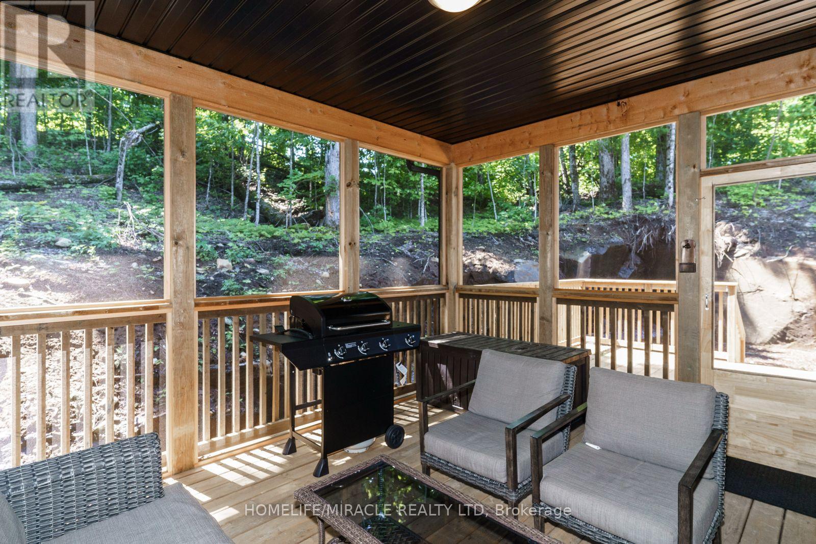 47 - 1057 Greensview Drive, Lake Of Bays, Ontario  P1H 1K0 - Photo 24 - X12126085