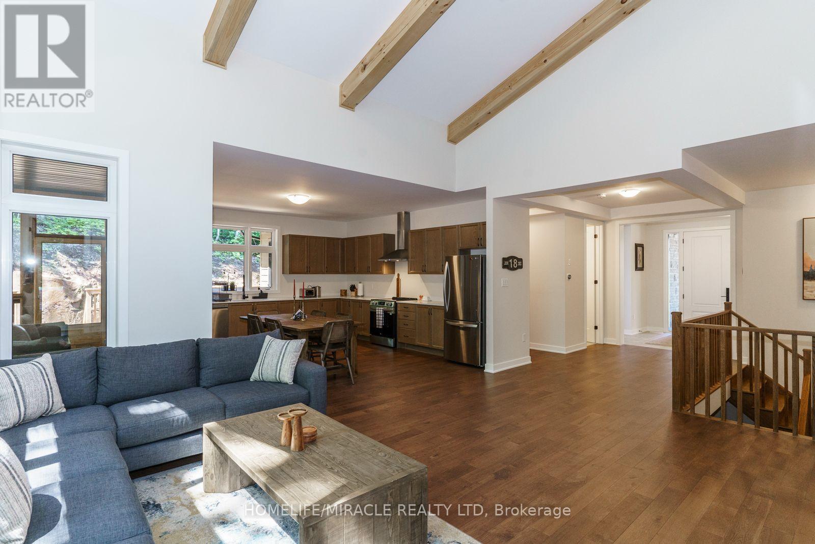 47 - 1057 Greensview Drive, Lake Of Bays, Ontario  P1H 1K0 - Photo 29 - X12126085