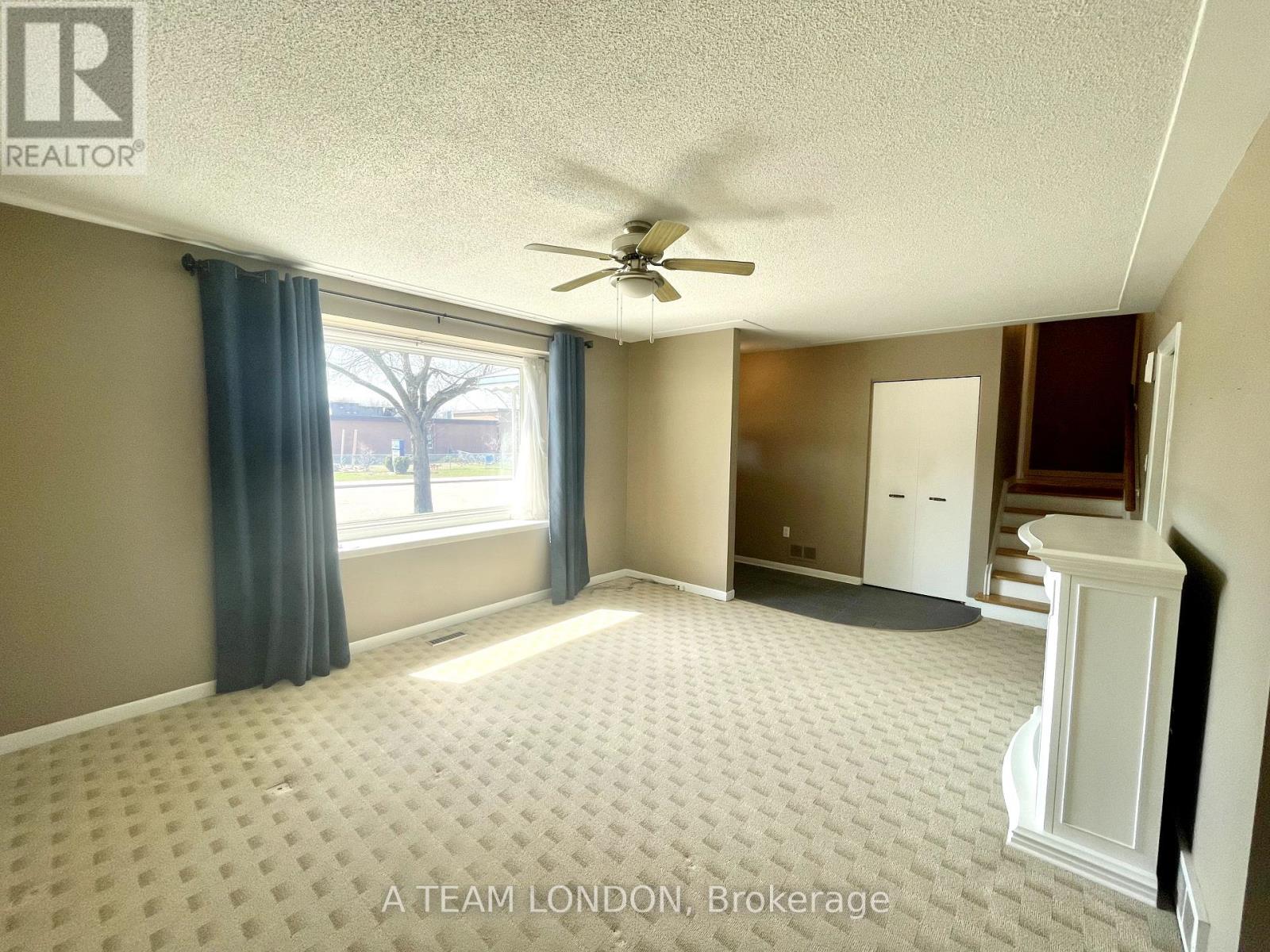 1463 Stoneybrook Crescent, London North, Ontario  N5X 1C3 - Photo 2 - X12126097