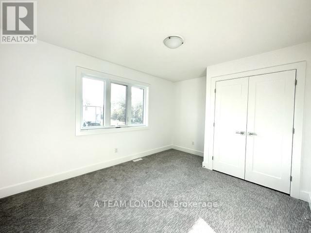 204 Eagle Street, North Middlesex, Ontario  N0M 2K0 - Photo 17 - X12126099