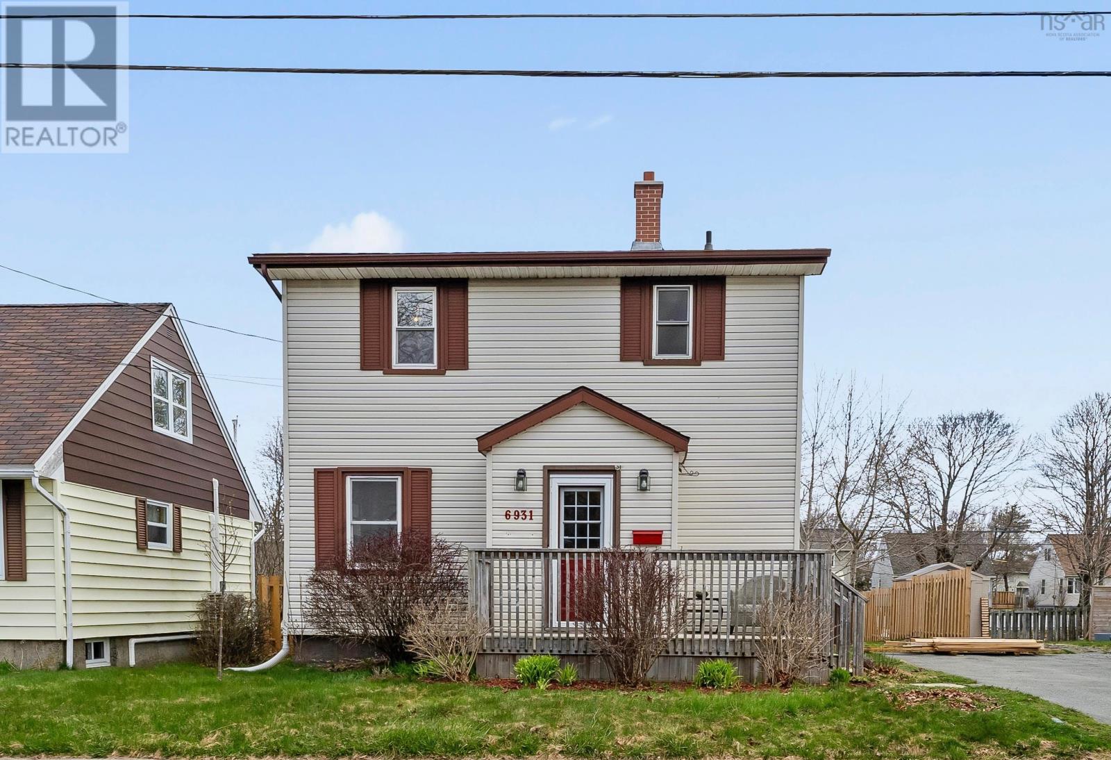 Property at 6931 Vaughan Avenue image 1