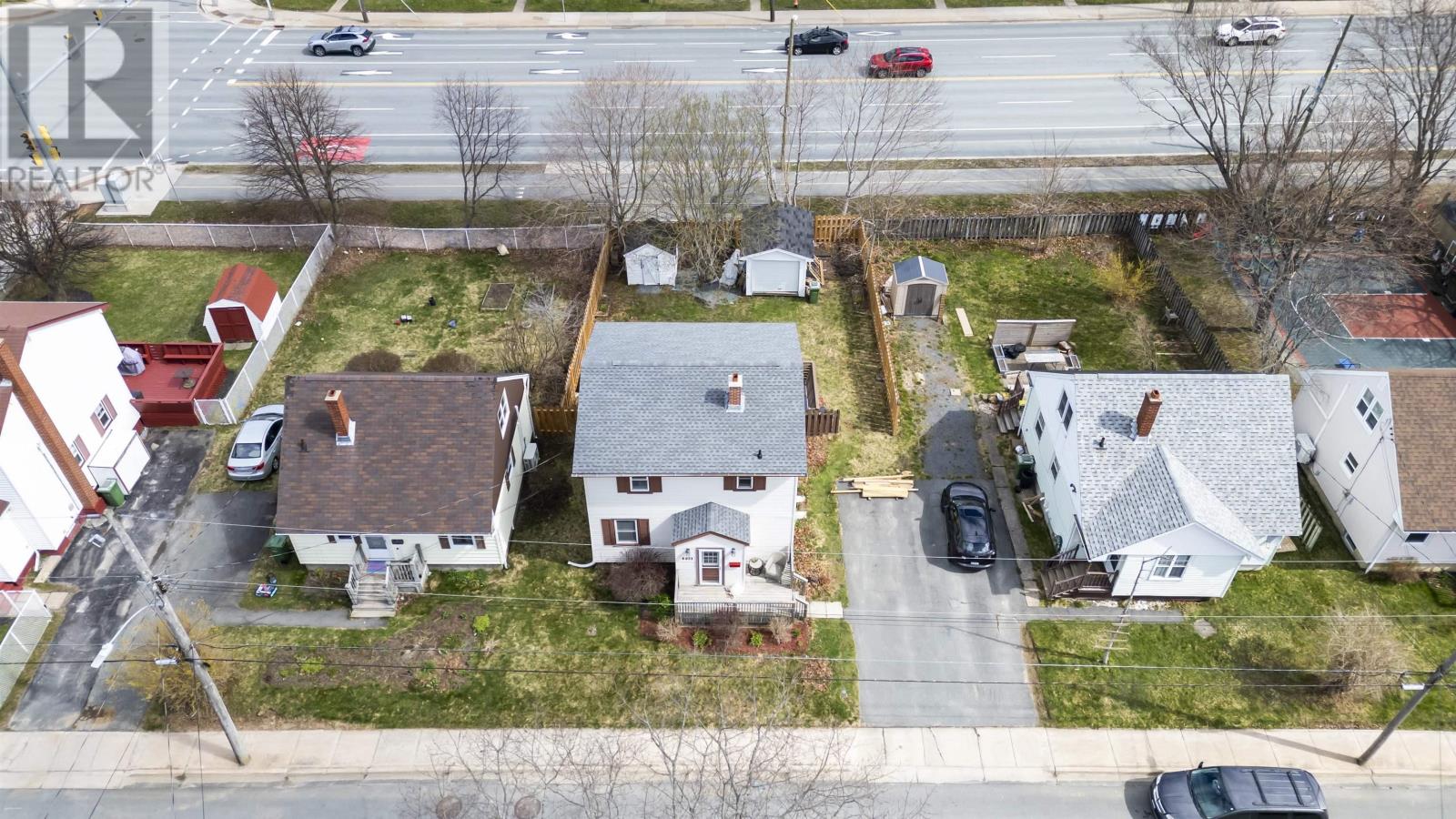 Property at 6931 Vaughan Avenue image 3