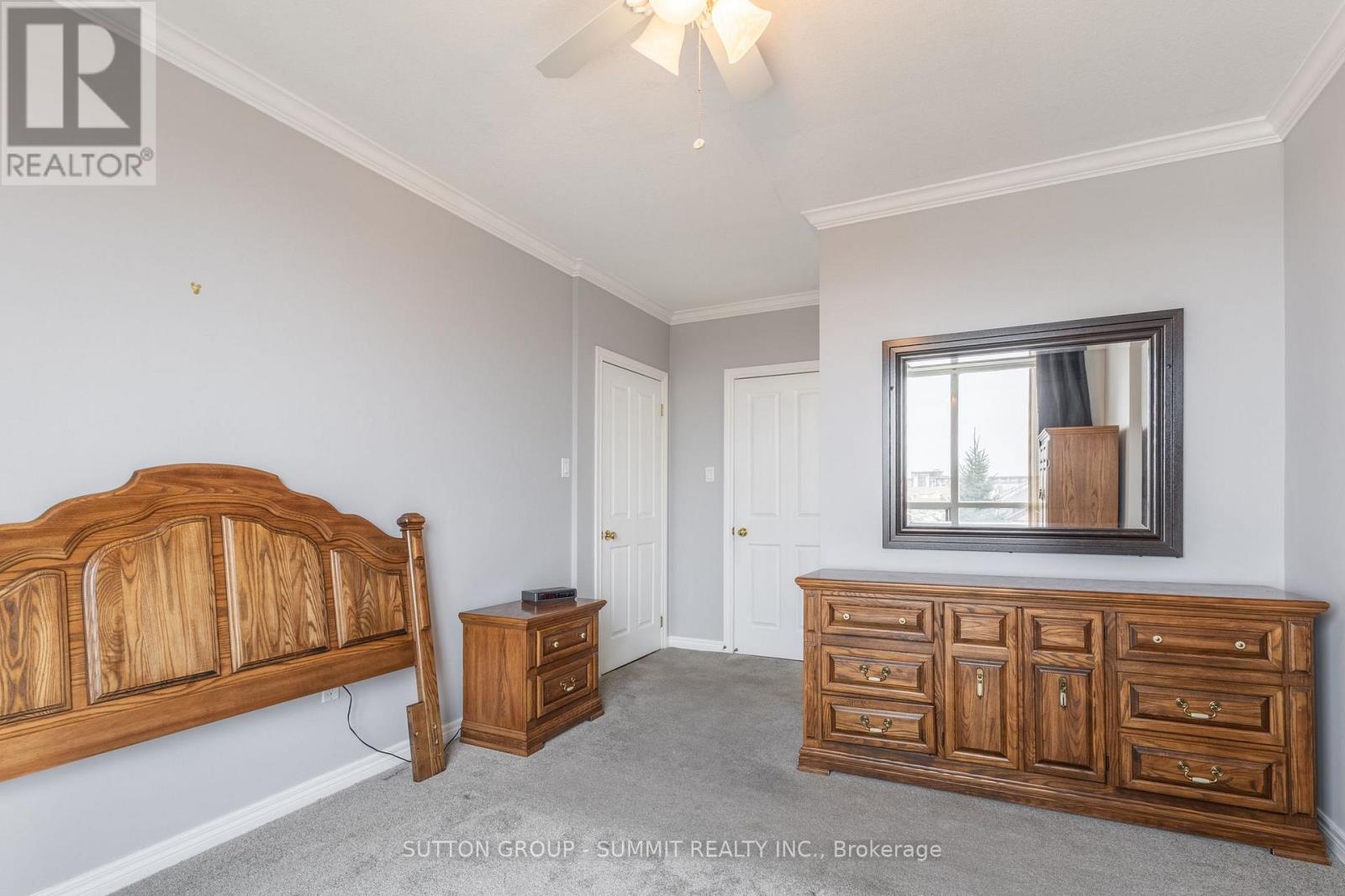 301 - 1998 Ironestone Drive, Burlington, Ontario  L7L 7P7 - Photo 18 - W12126127