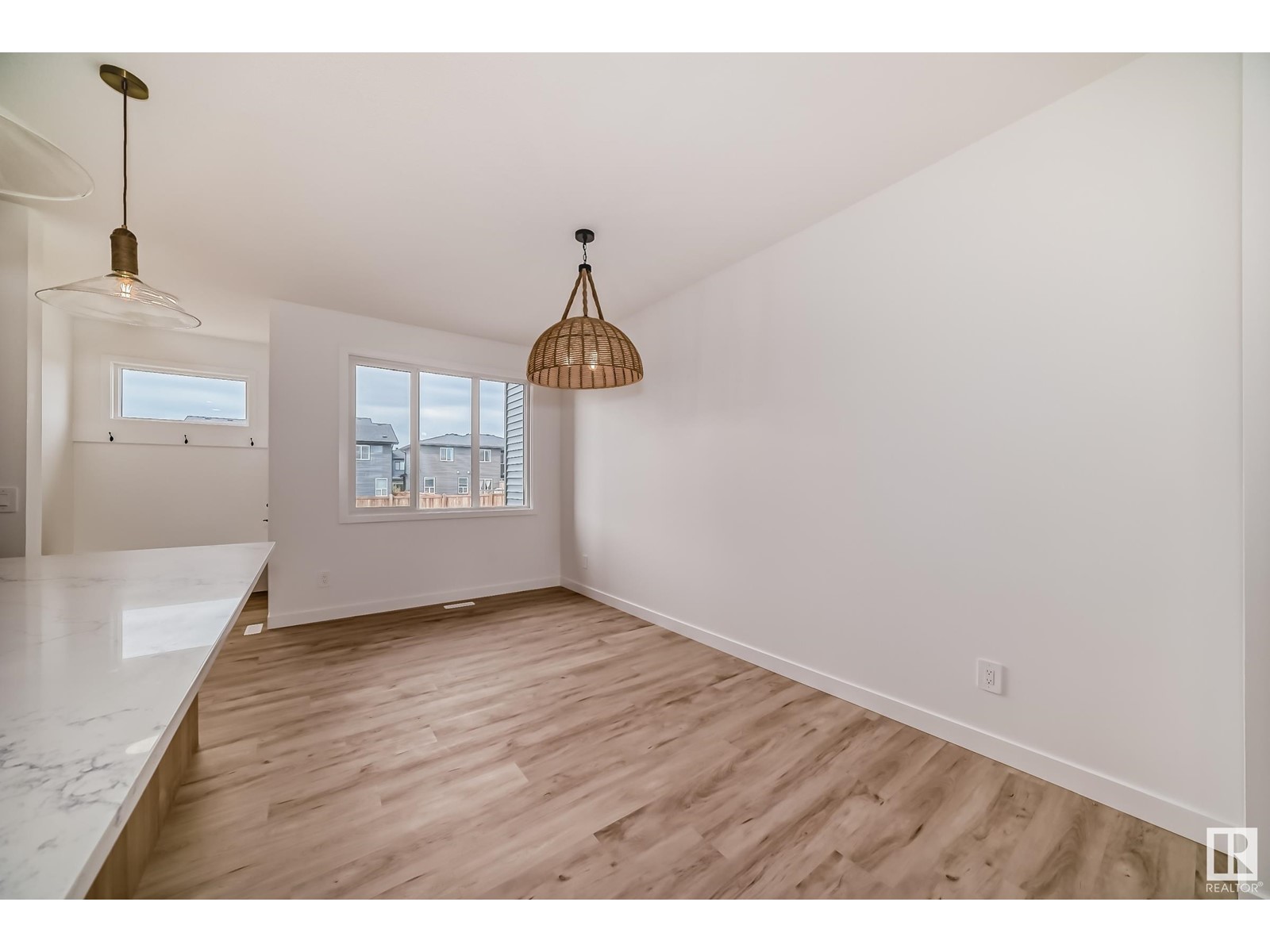 1338 Keswick Dr Sw, Edmonton, Alberta  T6W 4V8 - Photo 7 - E4434637