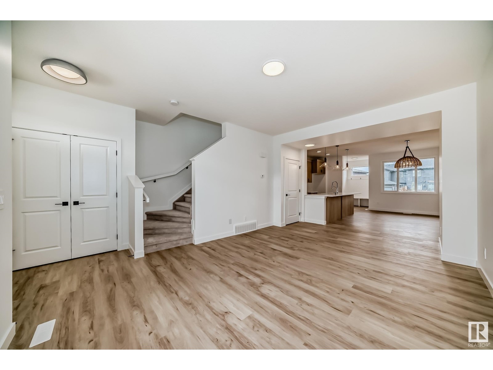1338 Keswick Dr Sw, Edmonton, Alberta  T6W 4V8 - Photo 6 - E4434637