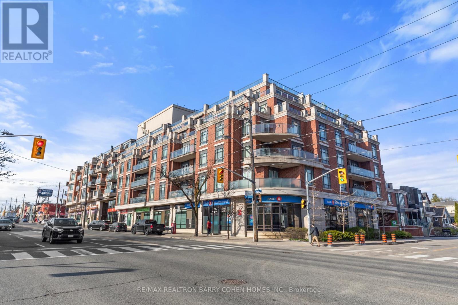 Property at 314 - 1717 AVENUE ROAD image 1