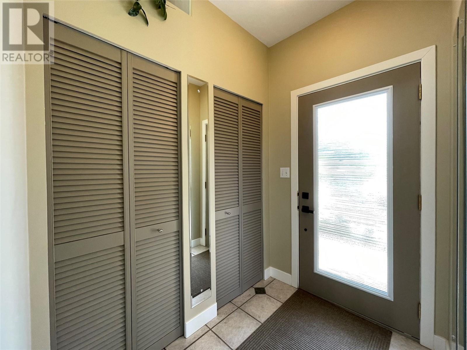 Property at 1209 Robertson Avenue image 1