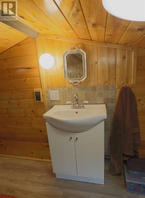 44101 #342 Range Road 214, Rural Camrose County, Alberta  T0B 1M0 - Photo 24 - A2216095
